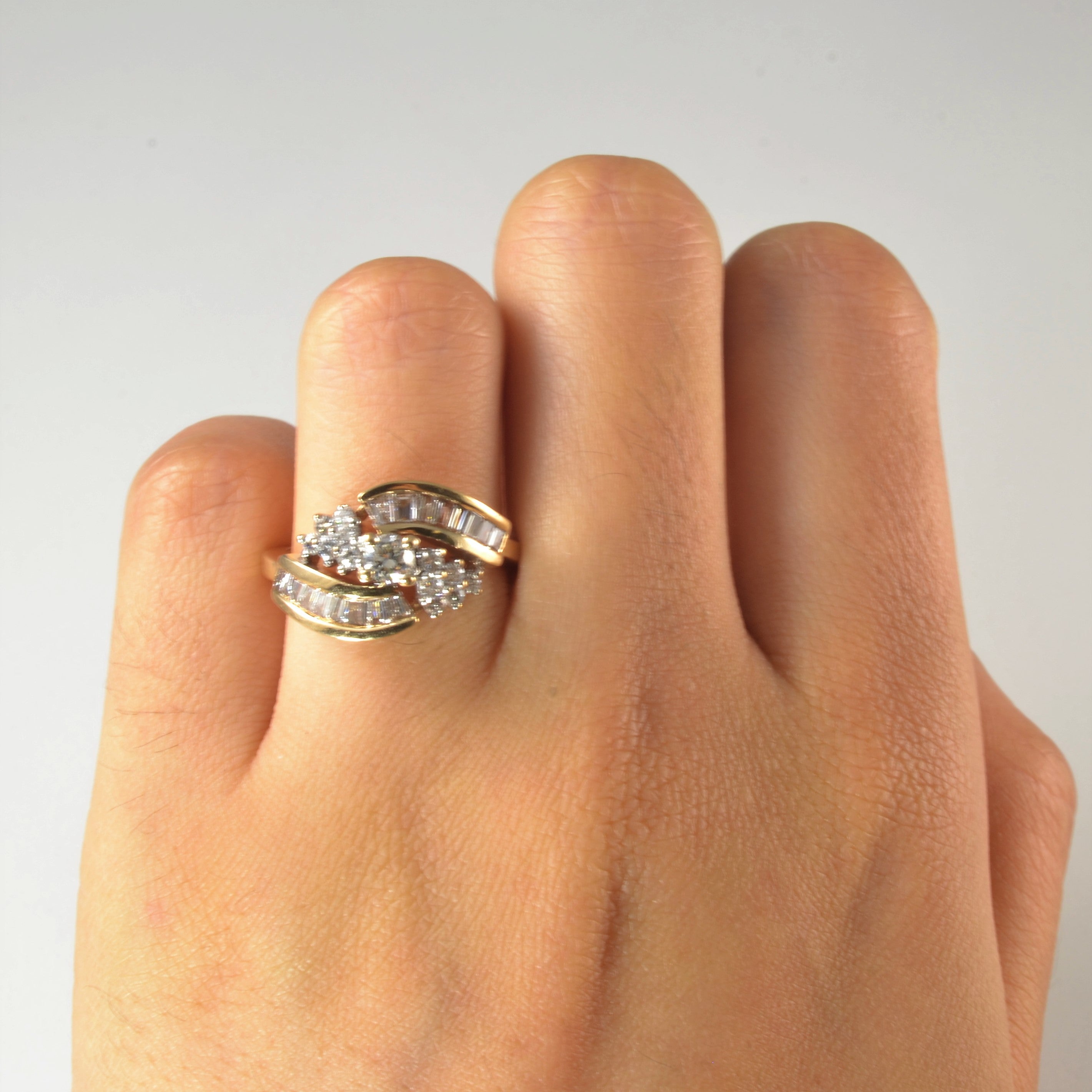 Spiral Diamond Bypass Ring | 0.85ctw | SZ 6 |
