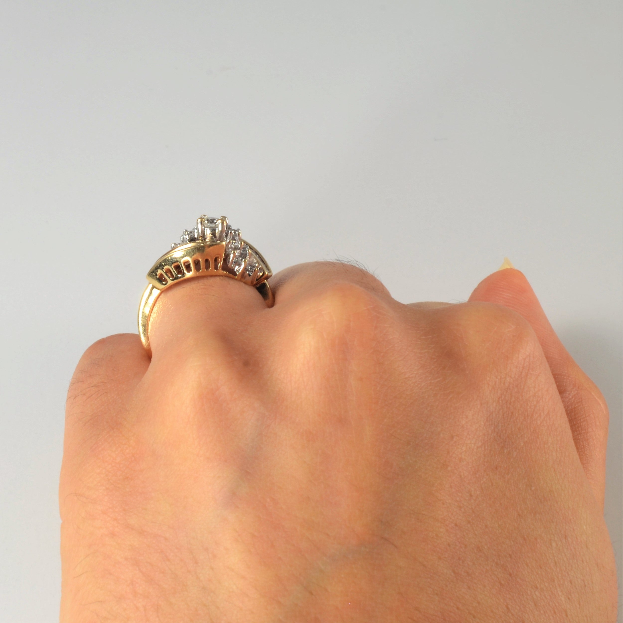 Spiral Diamond Bypass Ring | 0.85ctw | SZ 6 |