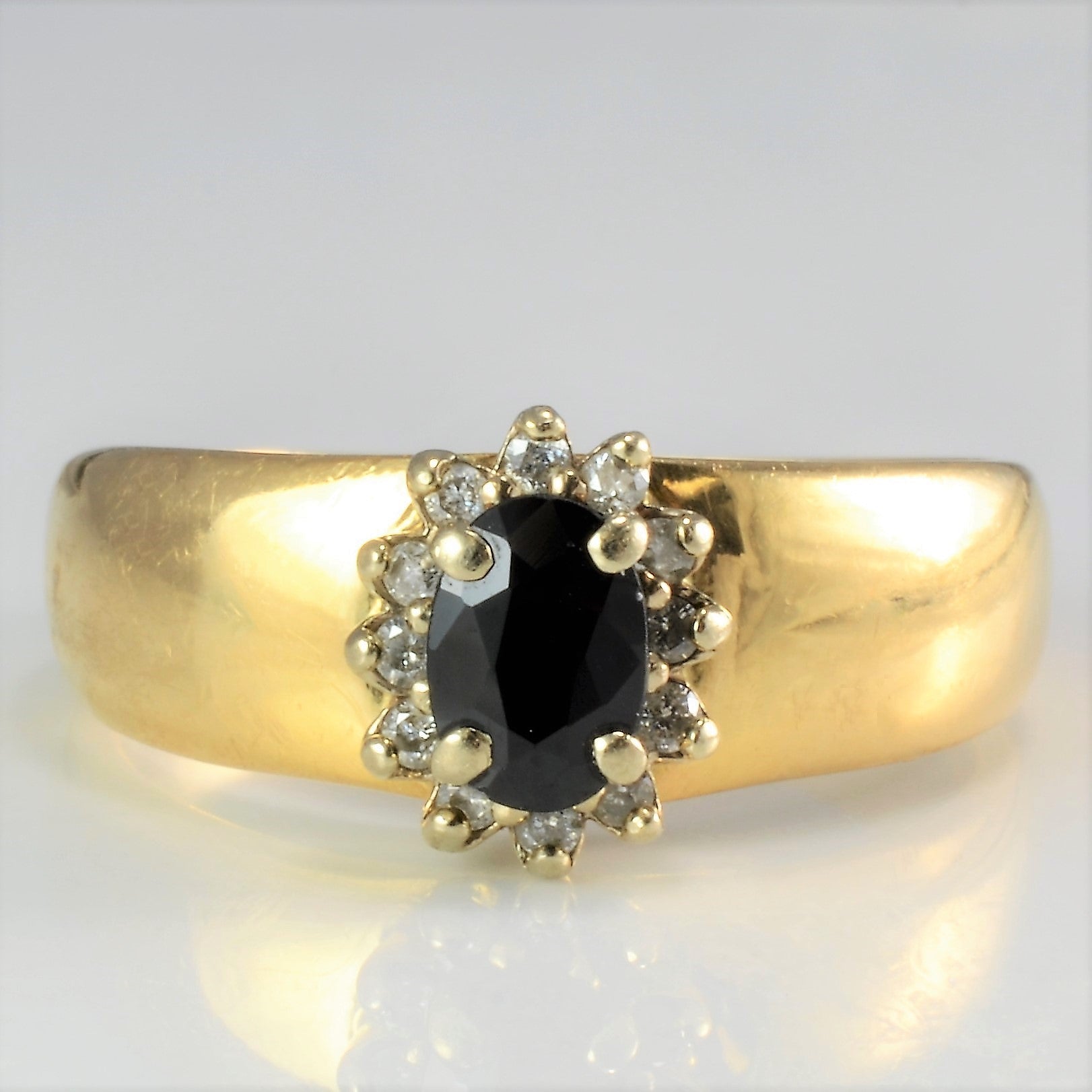 Oval Sapphire & Diamond Ladies Cocktail Ring | 0.12 ctw, SZ 7.5 |