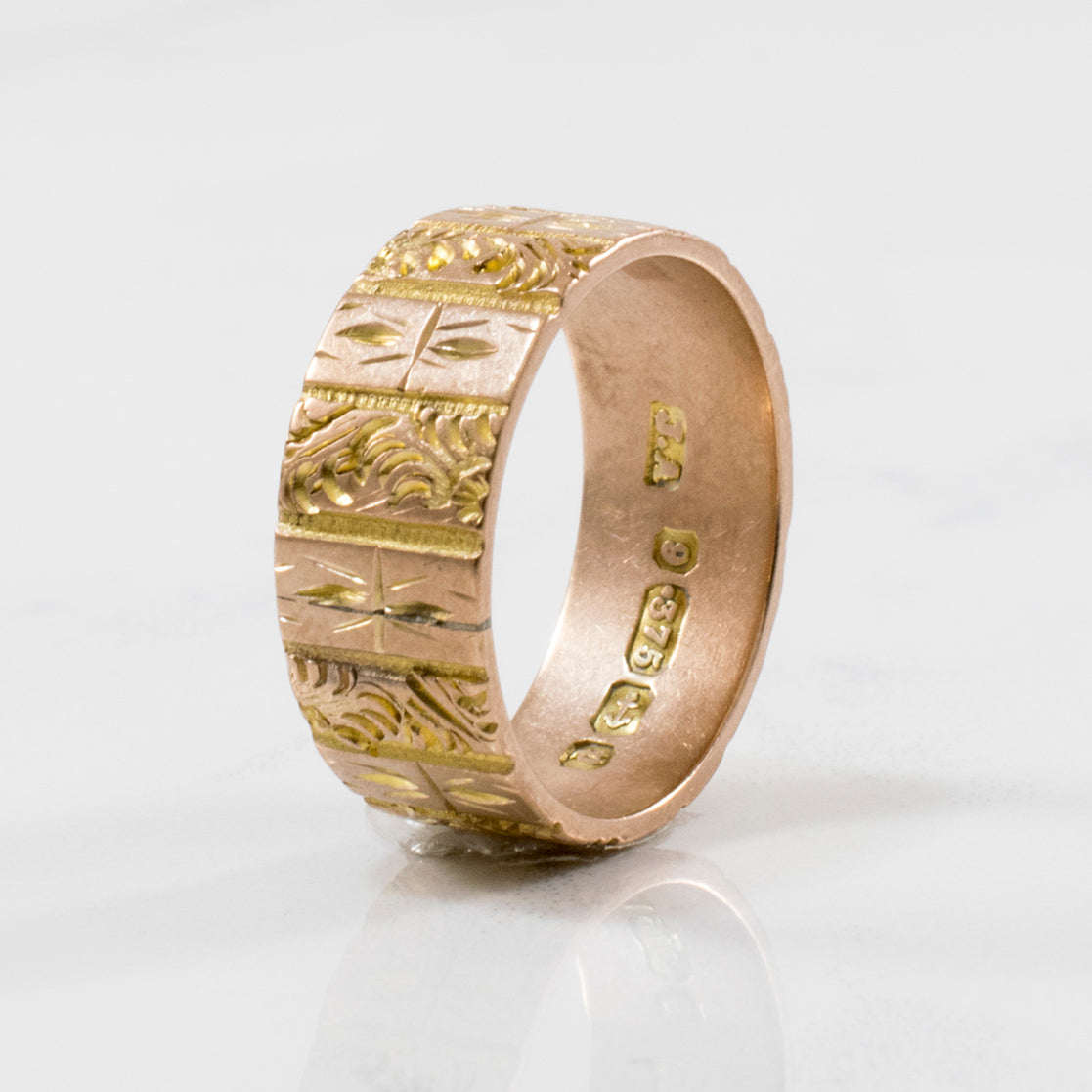 1890's Hand Carved Band | SZ 6.75 |