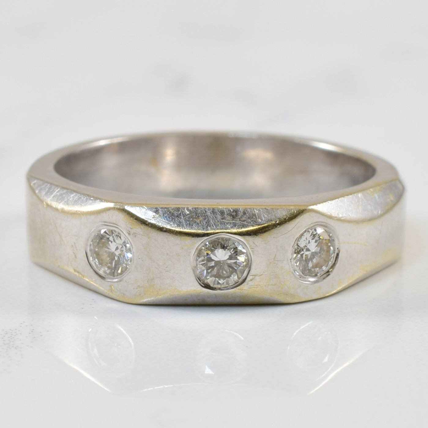 Bezel Set Diamond Flat Edge Band | 0.30ctw | SZ 10 |
