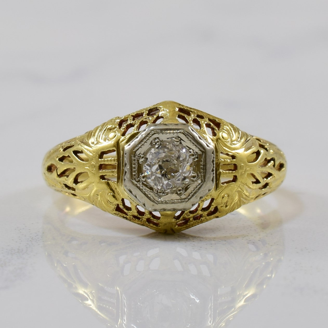 Early 1930s Illusion Set Diamond Ring | 0.15ct | SZ 4.75 |