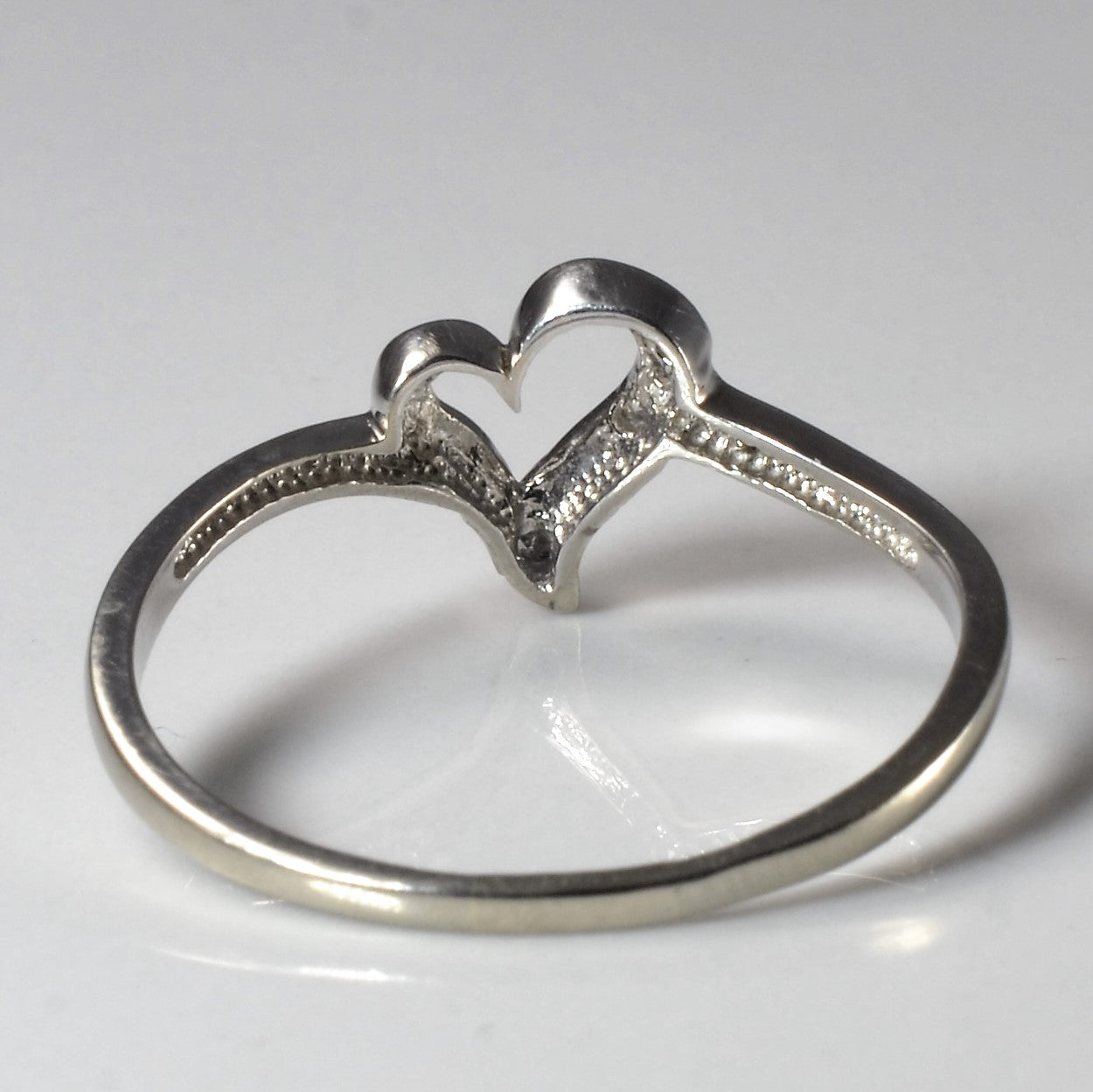 Diamond Heart Ring | 0.01ctw | SZ 8 |