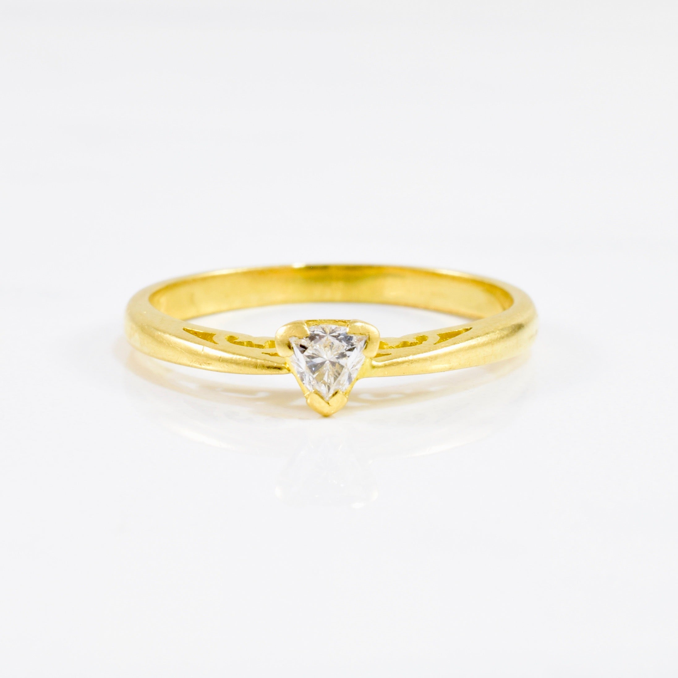 Petite Trillion Cut Diamond Ring | 0.20 ct SZ 7.75 |