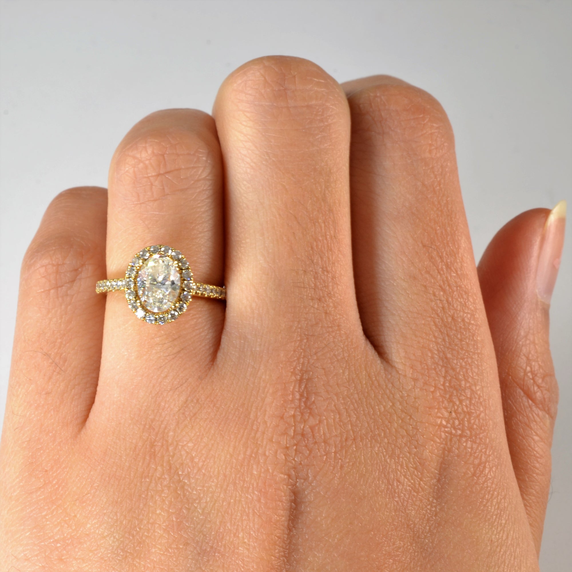 Halo Oval Diamond Engagement Ring | 1.35ctw | SZ 4.25 |
