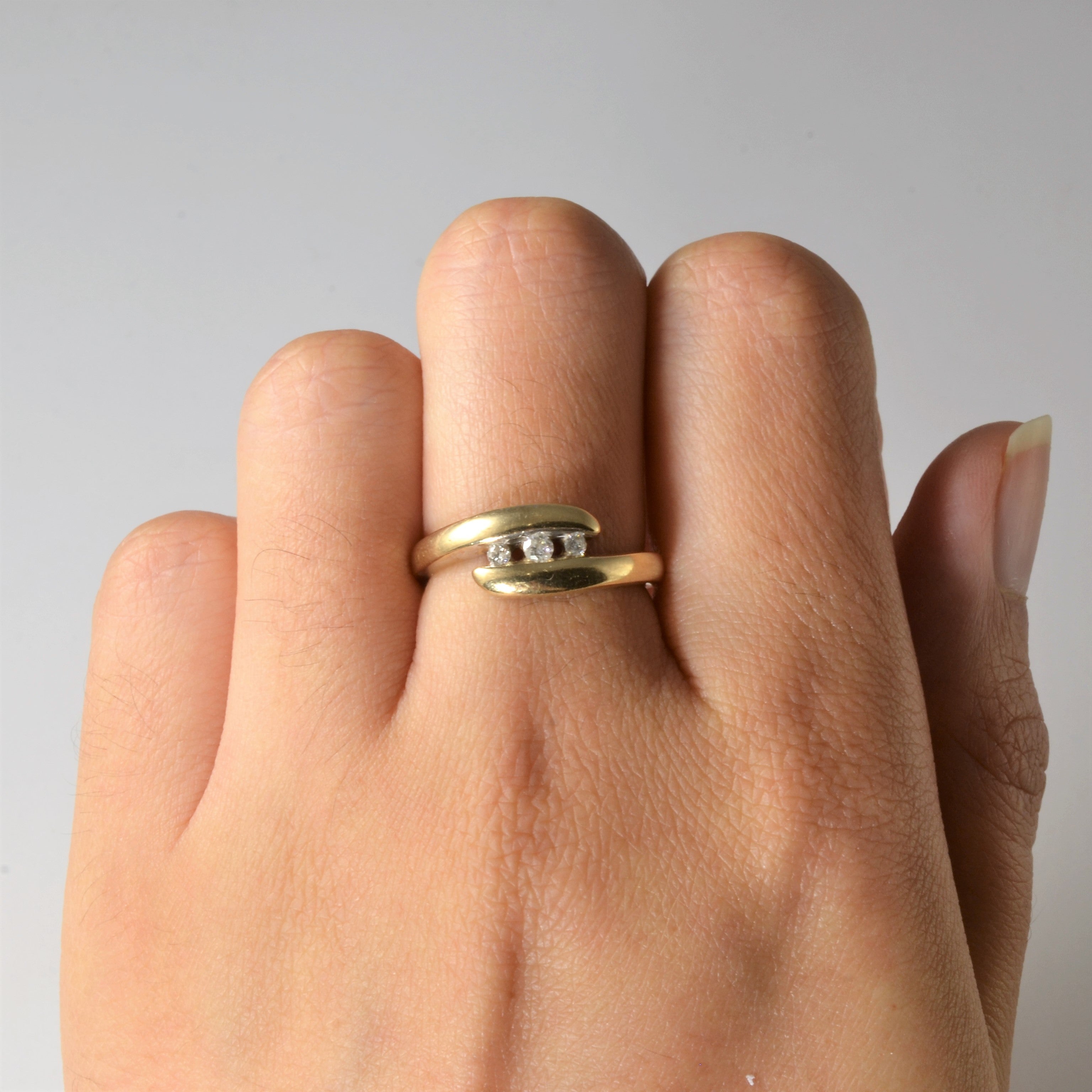 Bypass Three Stone Diamond Ring | 0.085ctw | SZ 6.5 |