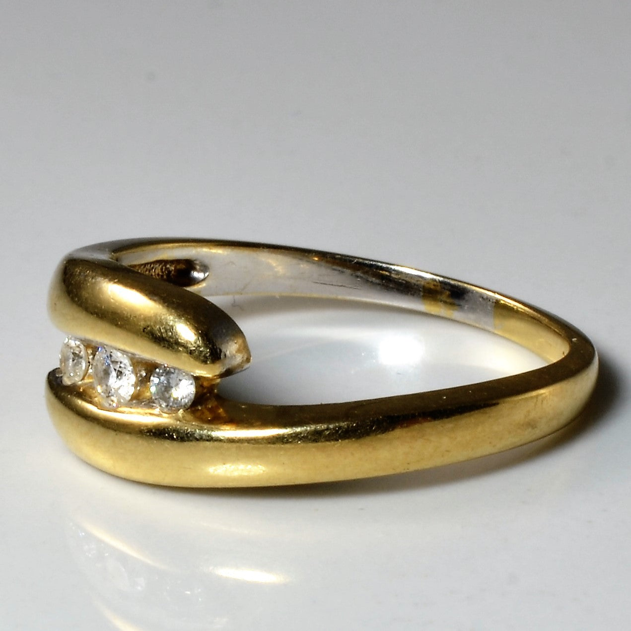 Bypass Three Stone Diamond Ring | 0.085ctw | SZ 6.5 |