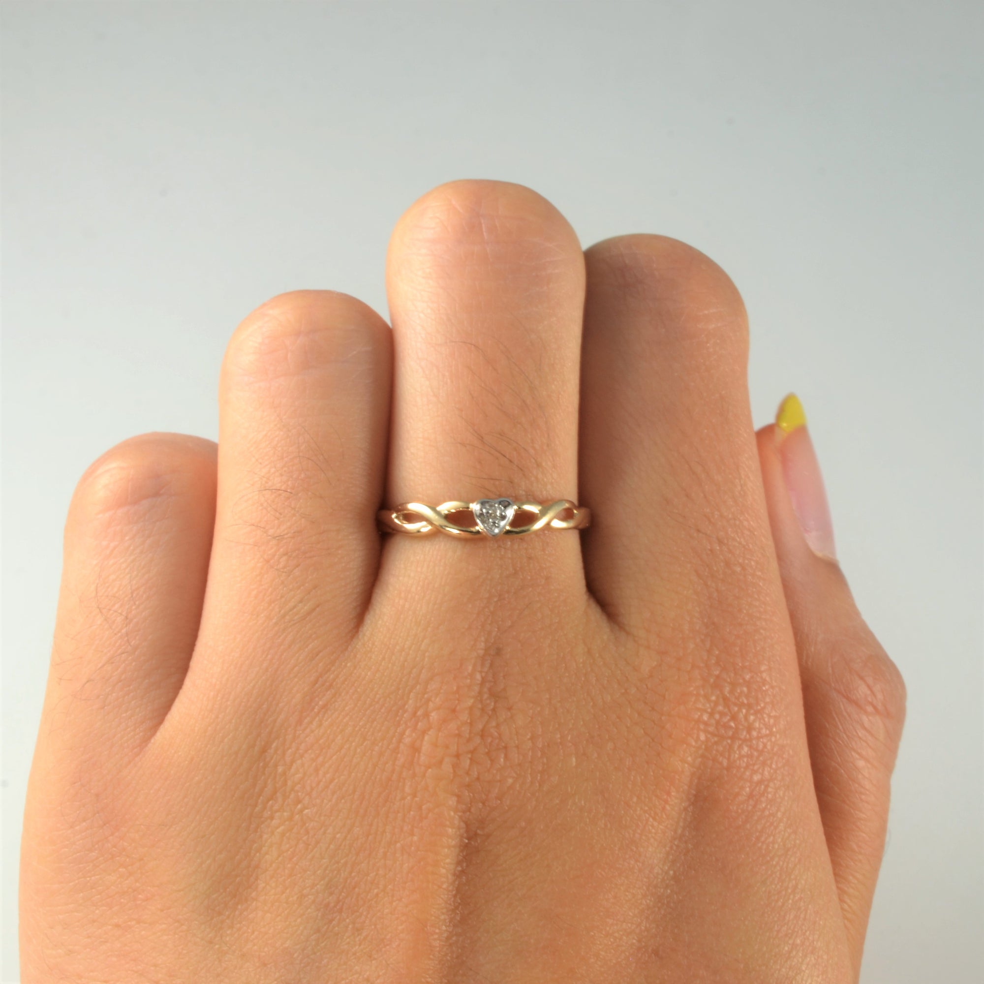 Twisted Diamond Heart Promise Ring | 0.01ct | SZ 7.75 |