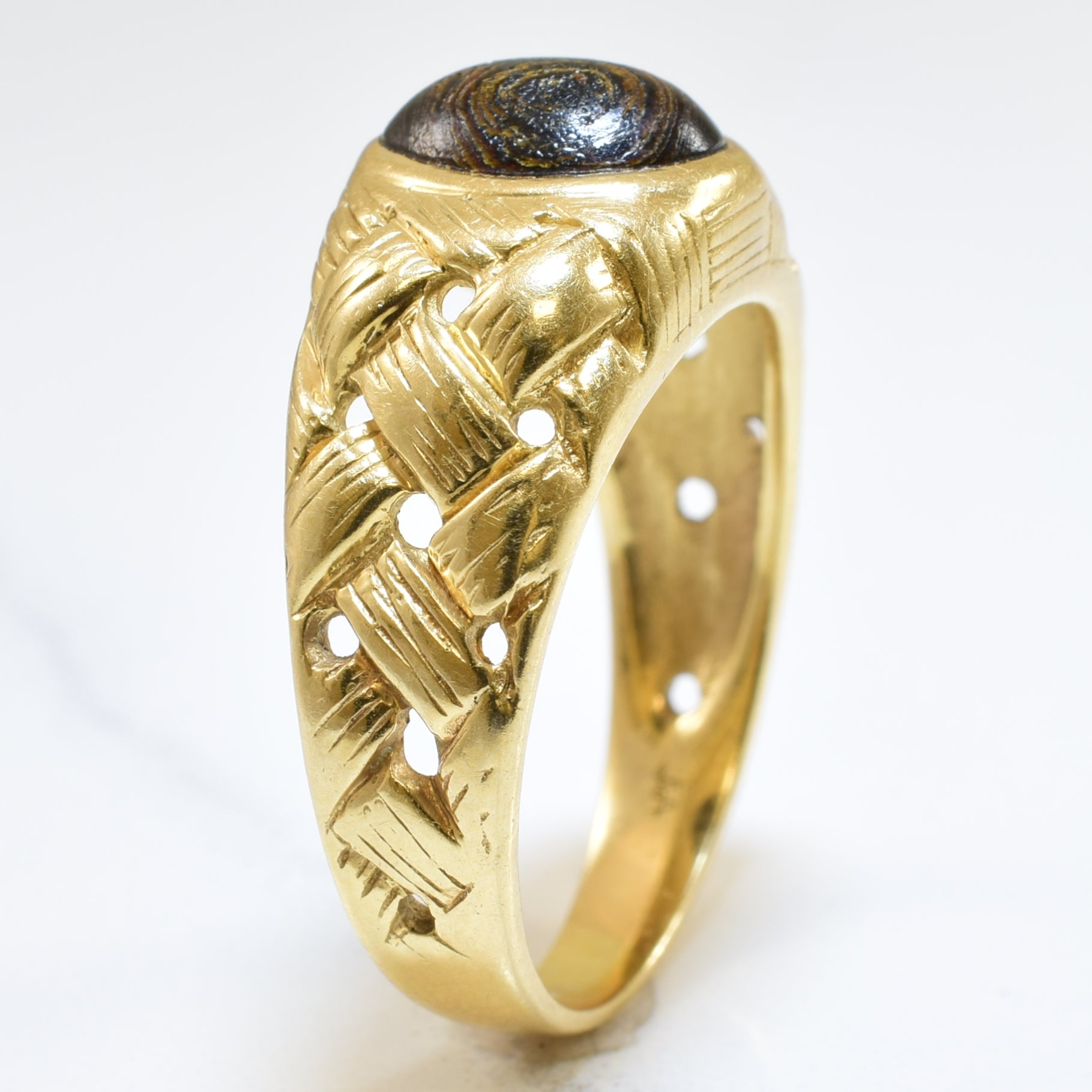Woven Black Coral Ring | 1.75ct | SZ 9.5 |