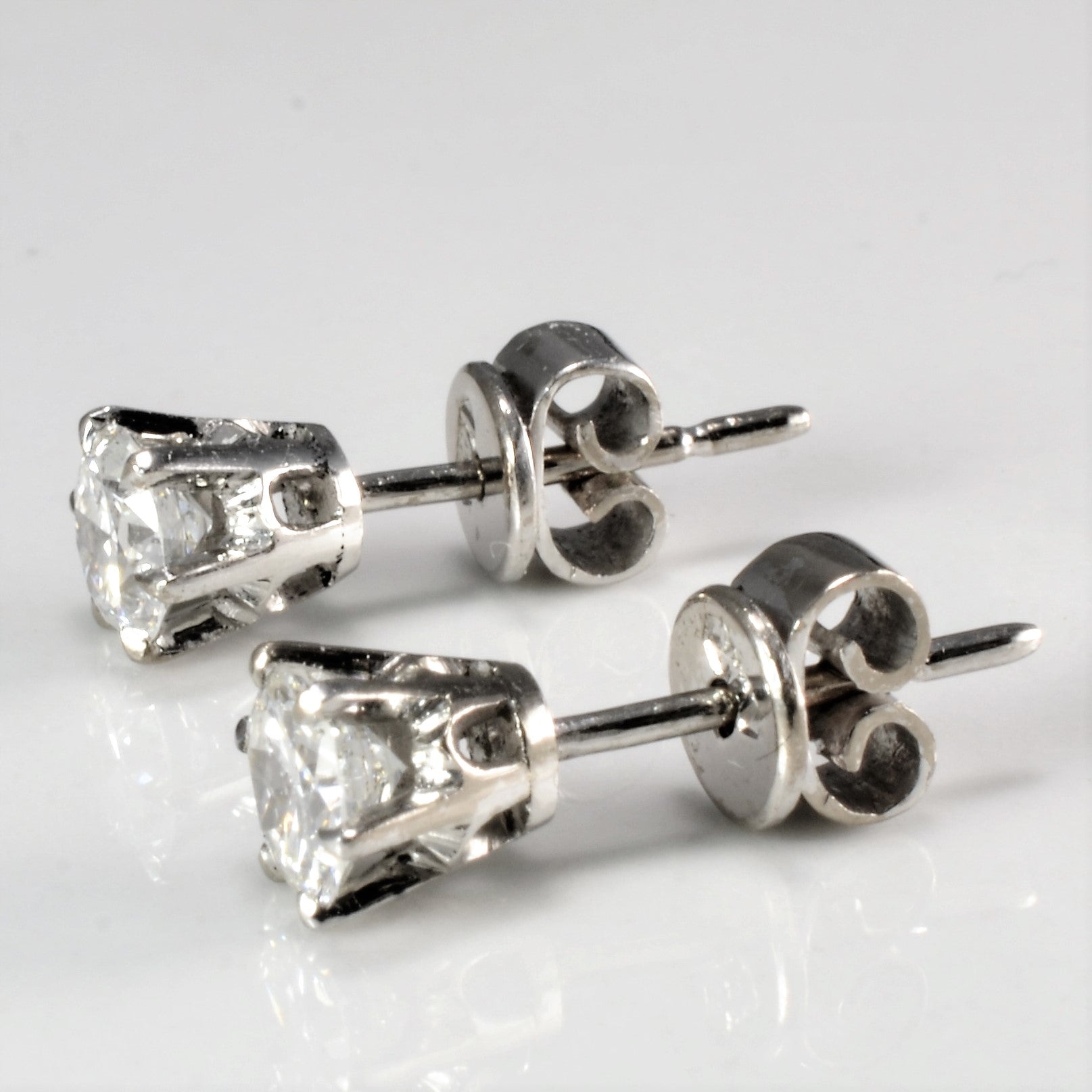 Diamond Stud Earrings | 0.80 ctw |