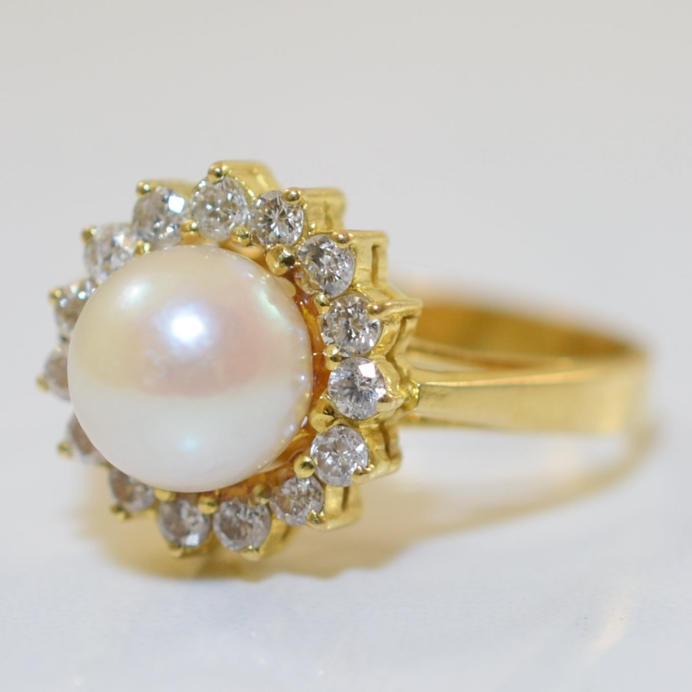Pearl & Diamond Halo Ring | 3.35ct, 0.41ctw | SZ 7 |