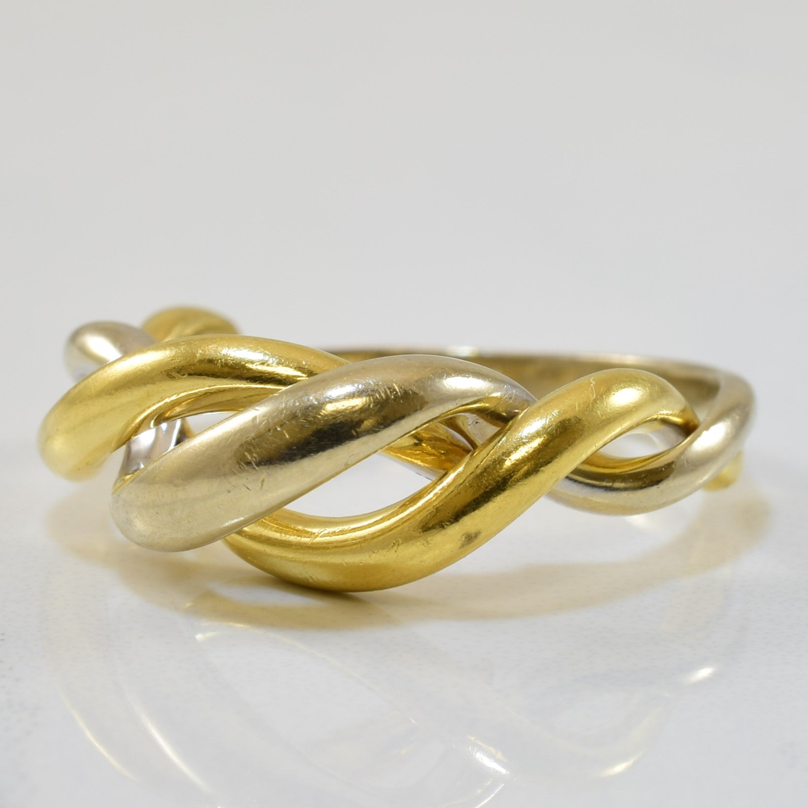 Two Tone Twisted Ring | SZ 6.75 |