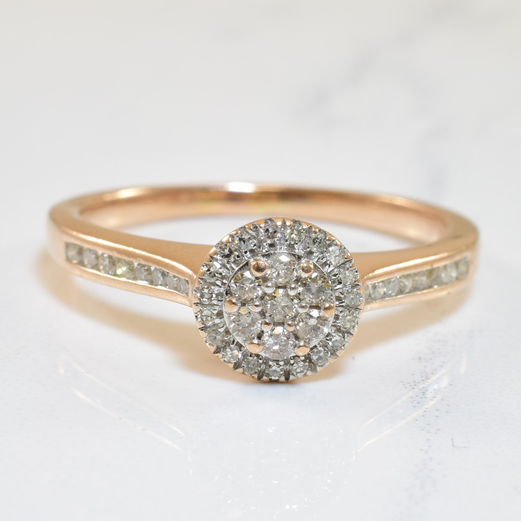 Halo Cluster Diamond Ring | 0.20ctw | SZ 8 |