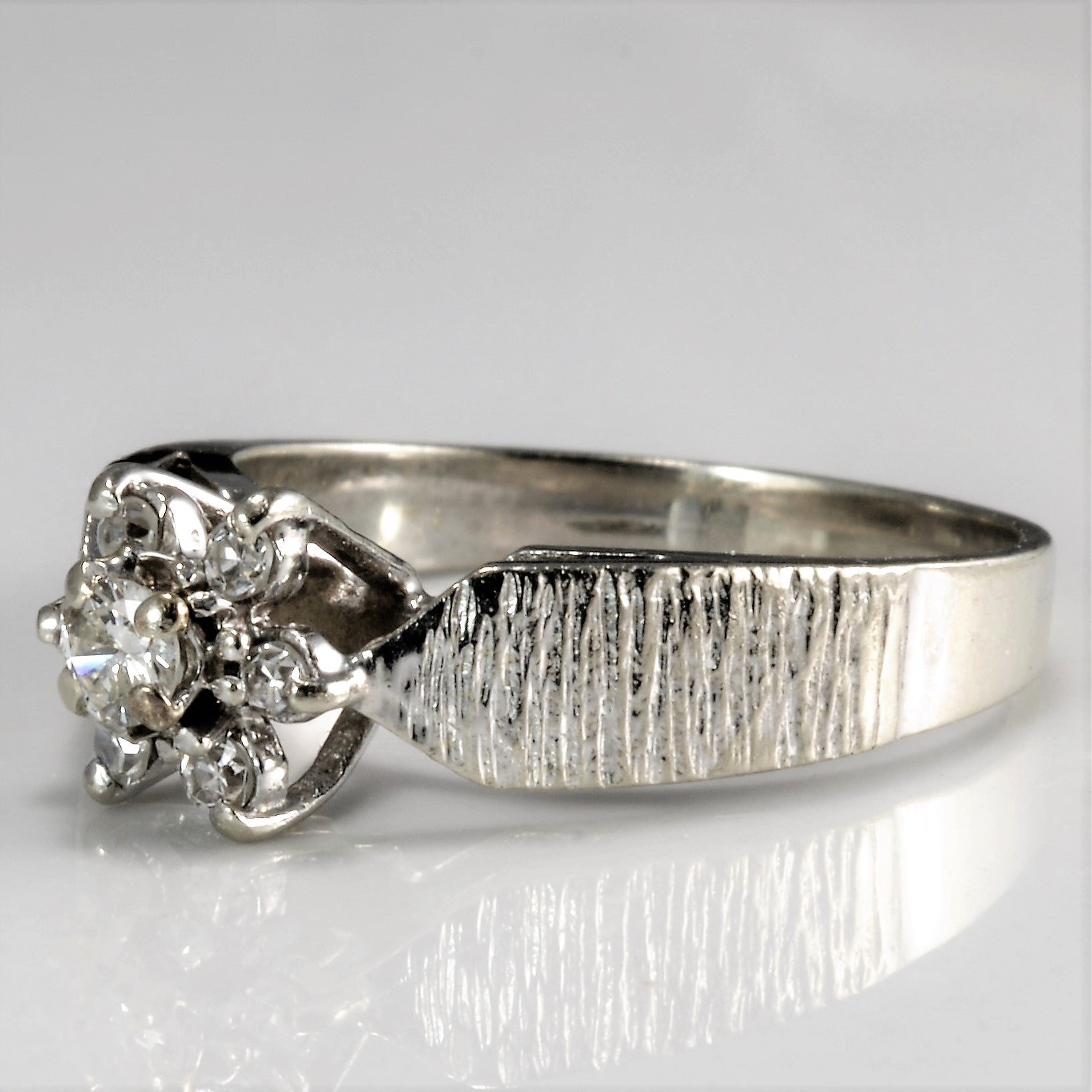 Topaz & Diamond Floral Ring | 0.08ct, 0.06ctw | SZ 5.5 |