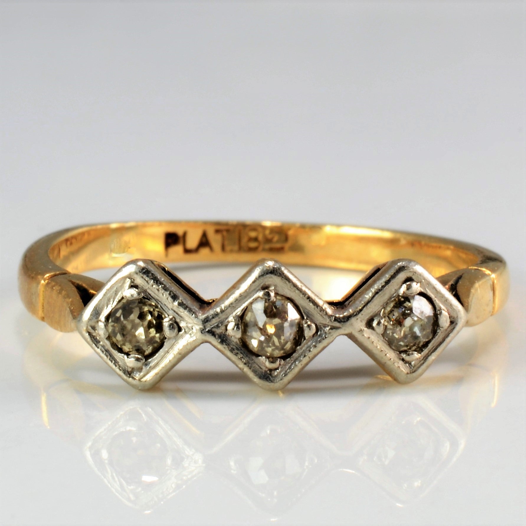 Victorian Old Mine Cut Diamond Ring | 0.10 ctw, SZ 6 |