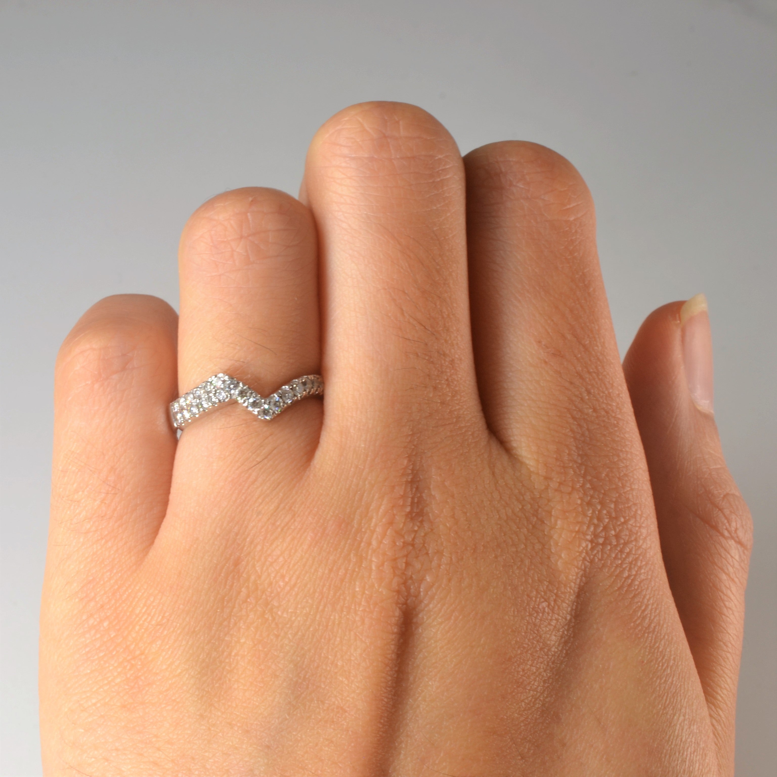 Abstract Diamond Contour Band | 0.32ctw | SZ 4.5 |