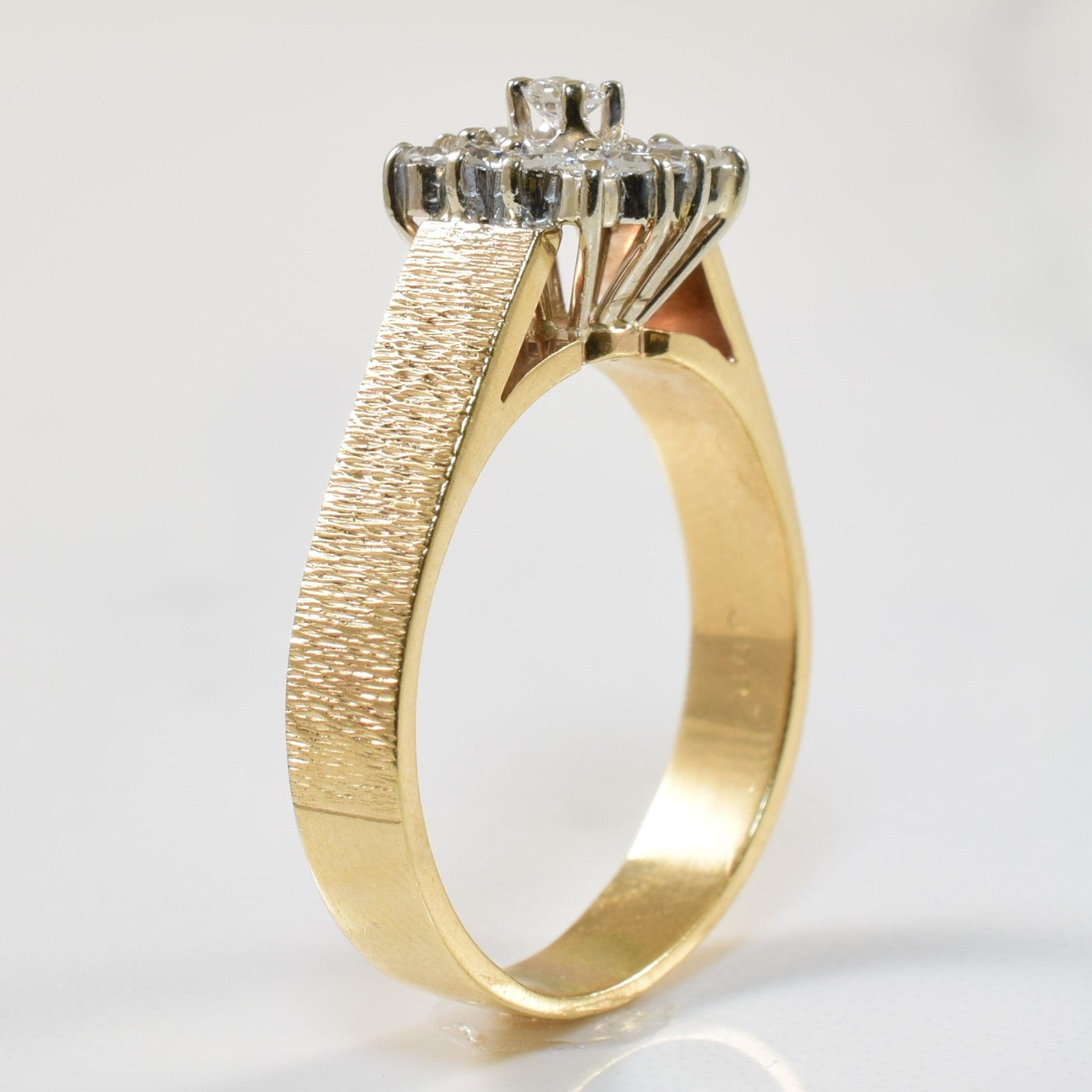 Diamond Halo Cathedral Ring | 0.28ctw | SZ 7.25 |