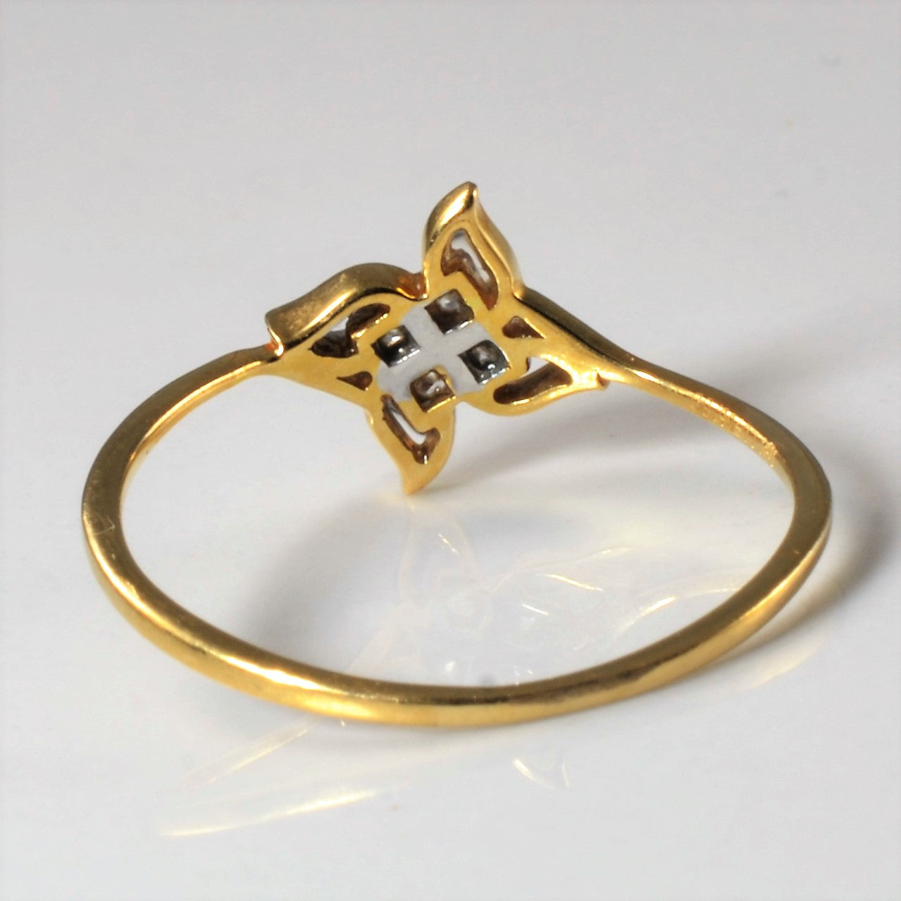 Floral Diamond Bypass Ring | 0.08ctw | SZ 6.25 |