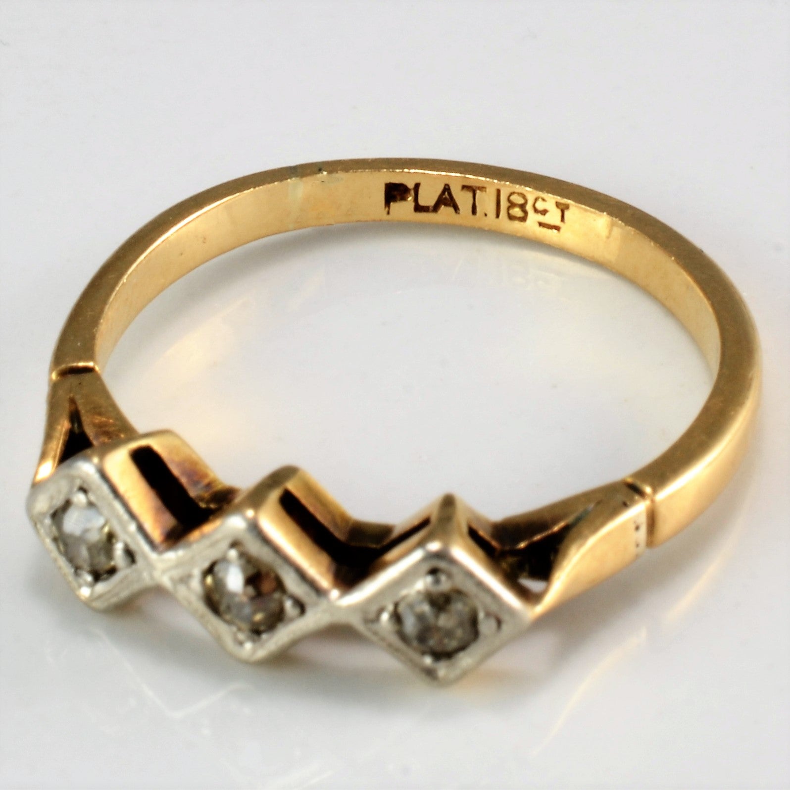 Victorian Old Mine Cut Diamond Ring | 0.10 ctw, SZ 6 |