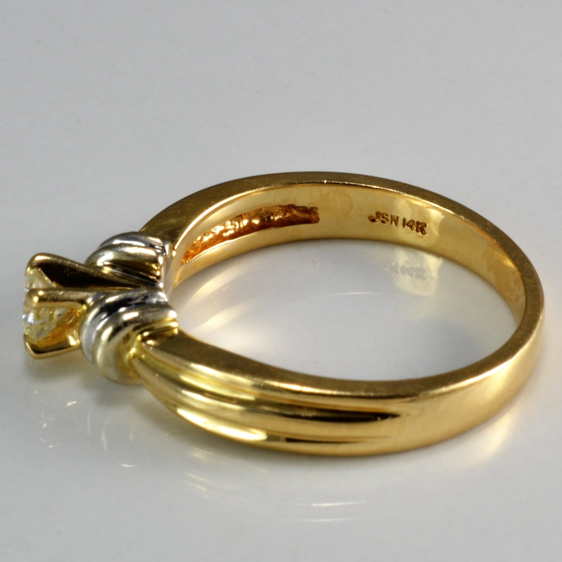 Prong Set Solitaire Diamond Engagement Ring | 0.16 ct, SZ 6.25 |