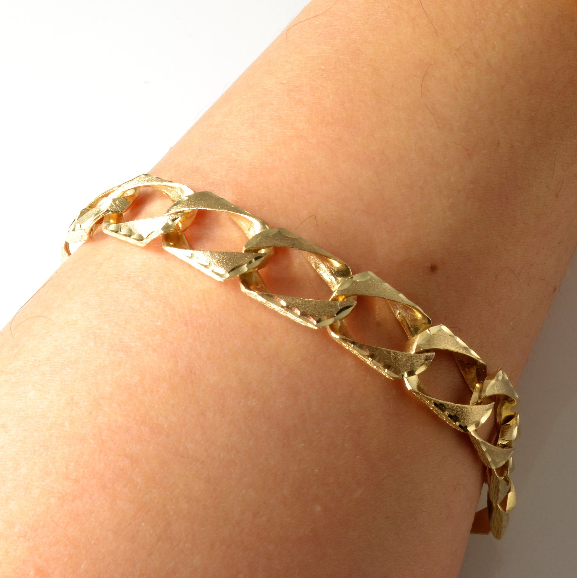 10k Yellow Gold Curb Link Chain Bracelet | 8