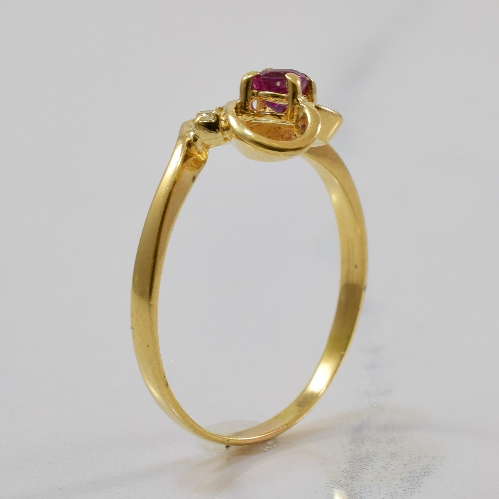 Ruby & Diamond Heart Ring | 0.19ct, 0.01ct | SZ 7.75 |
