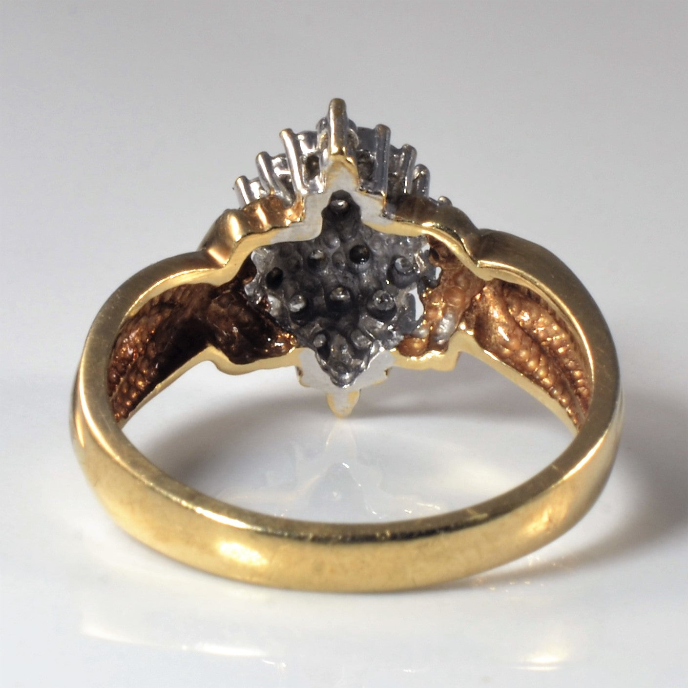 Twisted Marquise Shape Cluster Ring | 0.30ctw | SZ 6.75 |