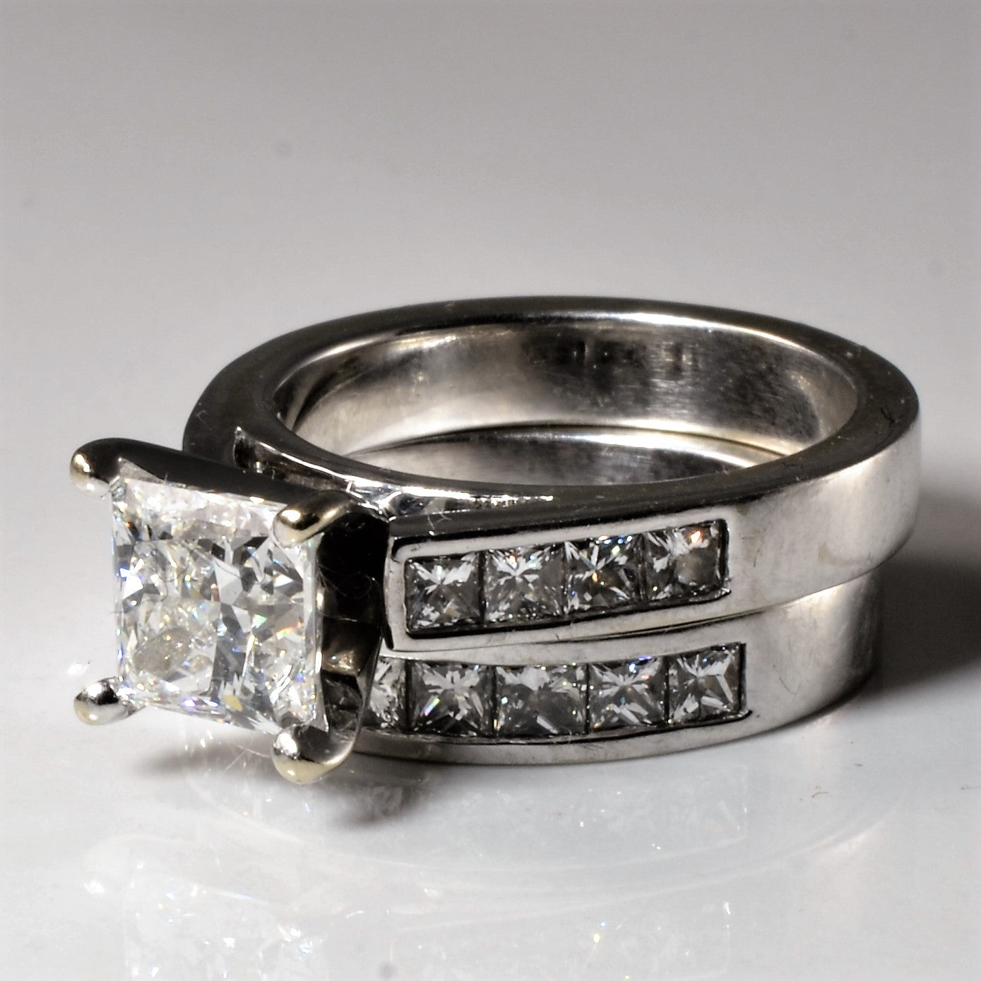 Canadian Diamond Princess Wedding Set | 3.11ctw | VS2 G | SZ 5.5 |