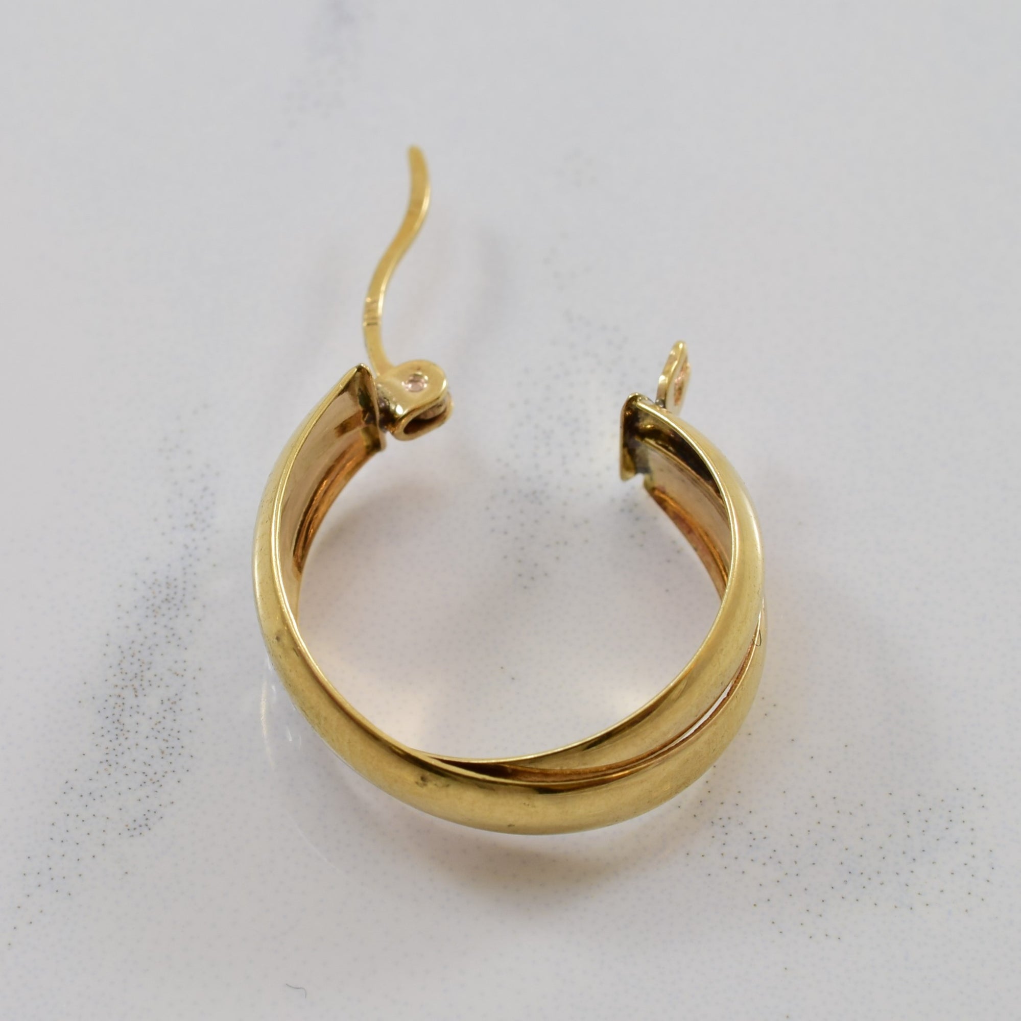 Crossover Gold Hoop Earrings |