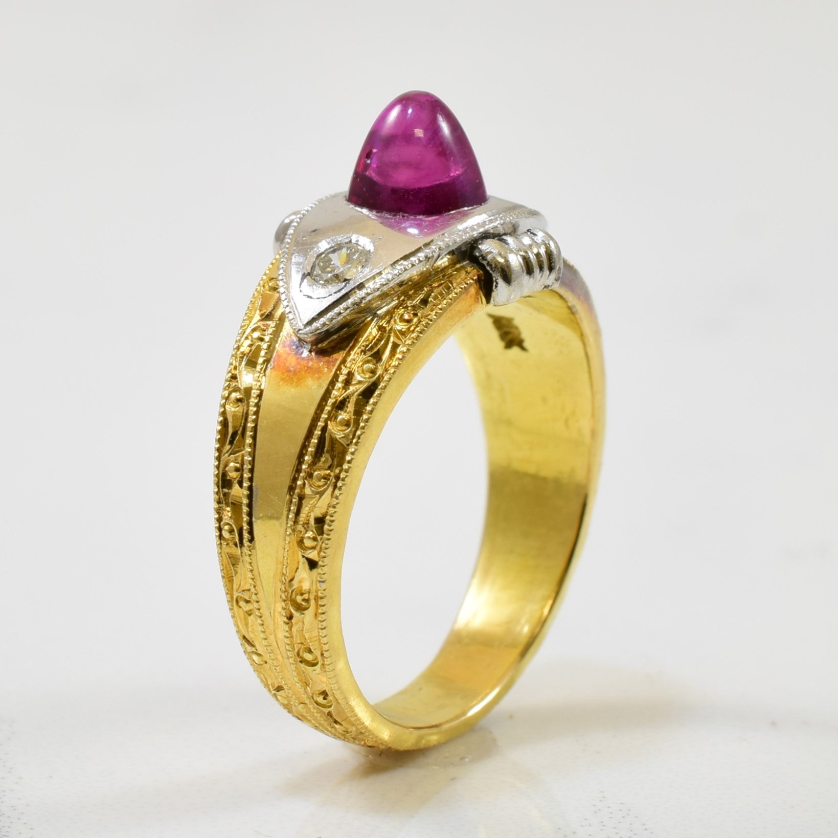 Retro Ruby Cabochon & Diamond Ring | 1.25ct, 0.06ctw | SZ 4.75 |