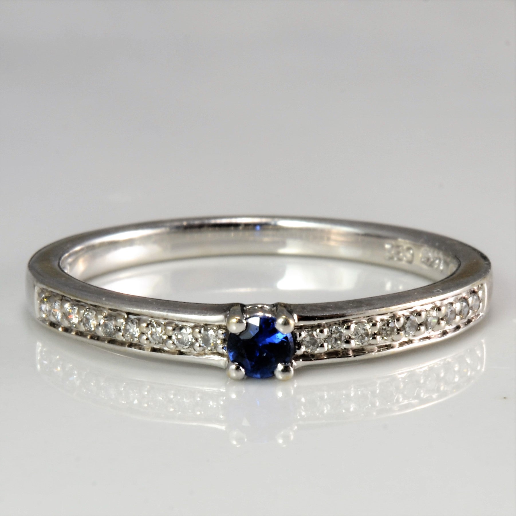 Pave Diamond & Sapphire Ring | 0.09 ctw, SZ 7 |
