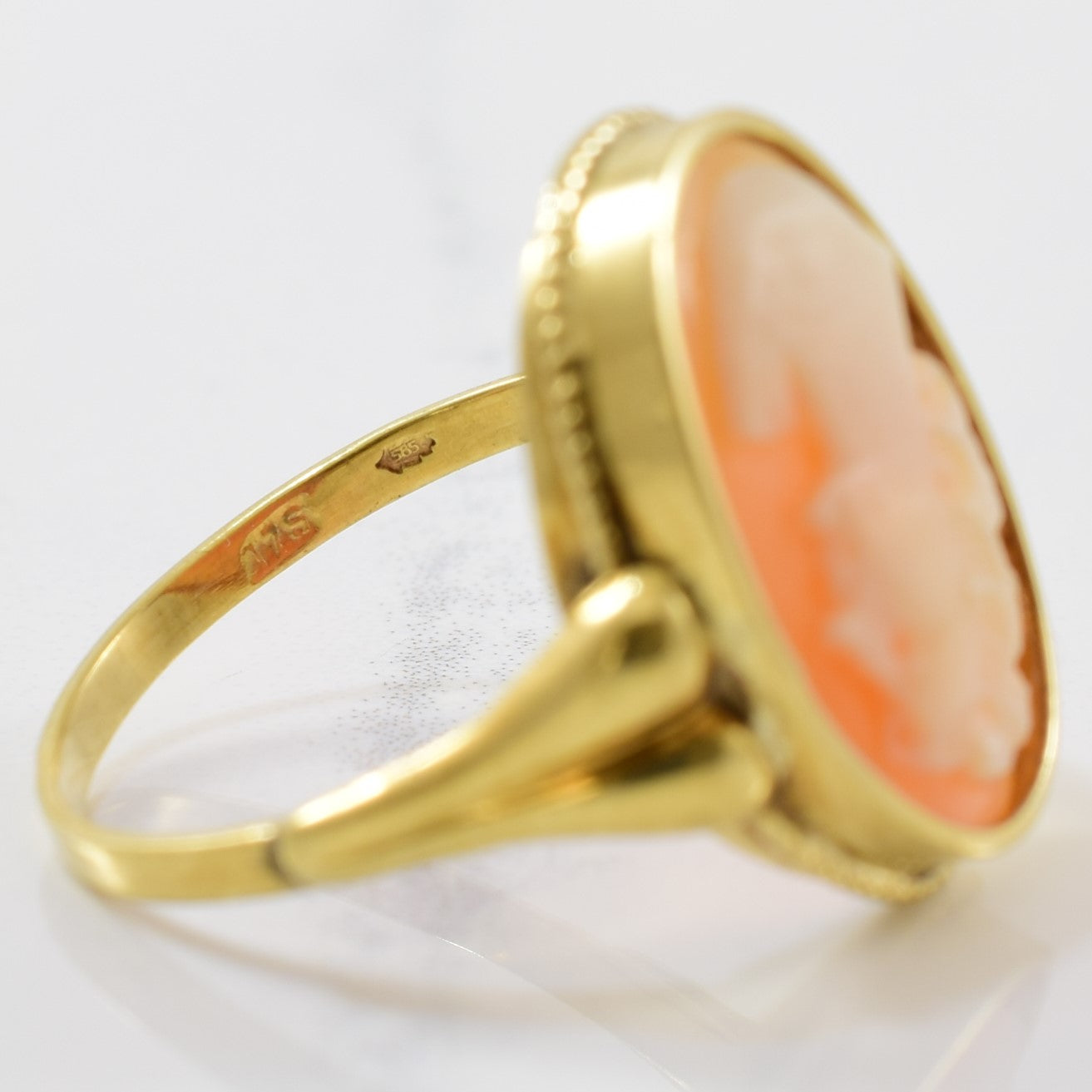 1930s Rope Detailed Cameo Ring | 4.00ct | SZ 5.75 |