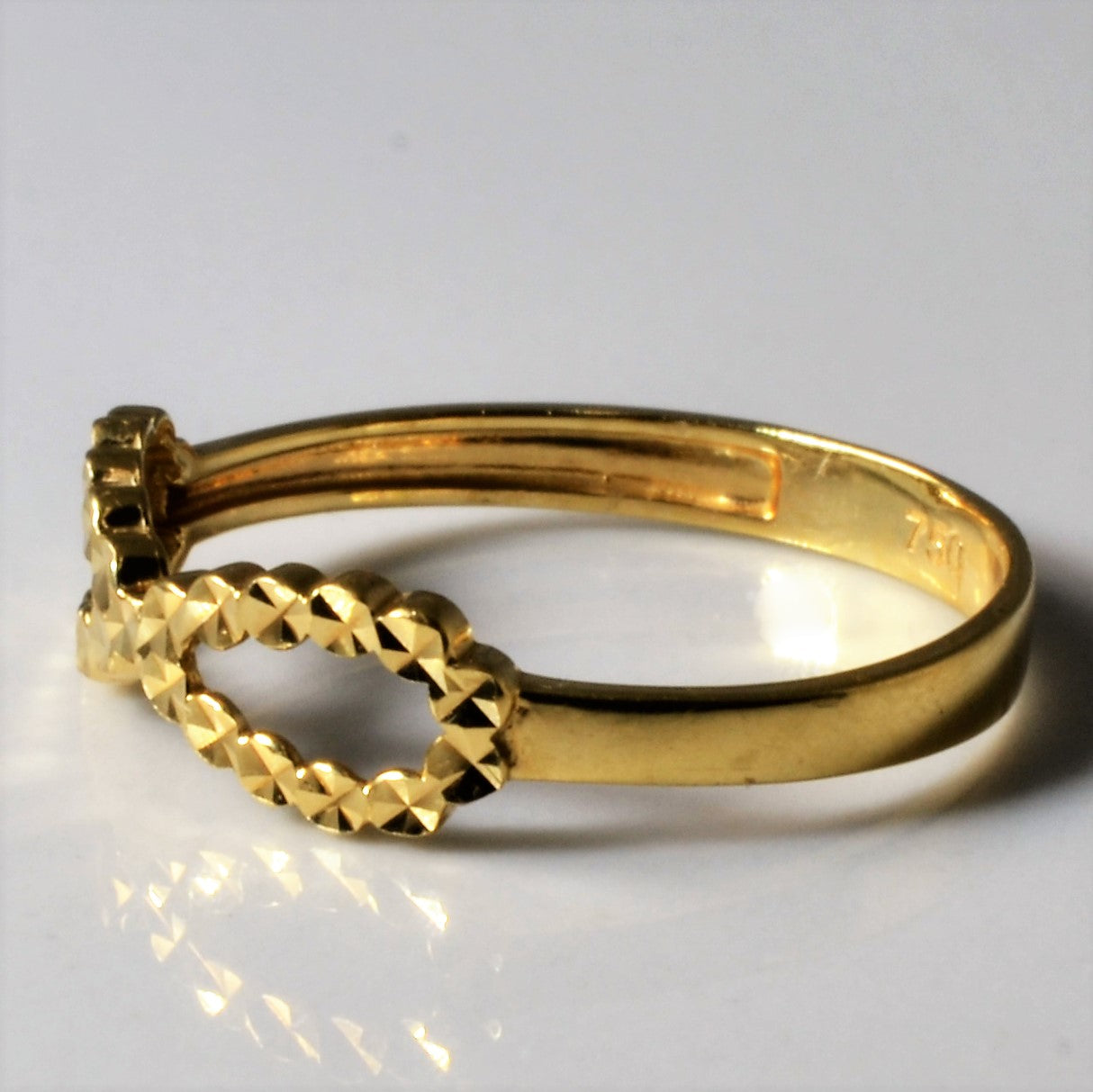 18k Yellow Gold Infinity Ring | SZ 5.75 |
