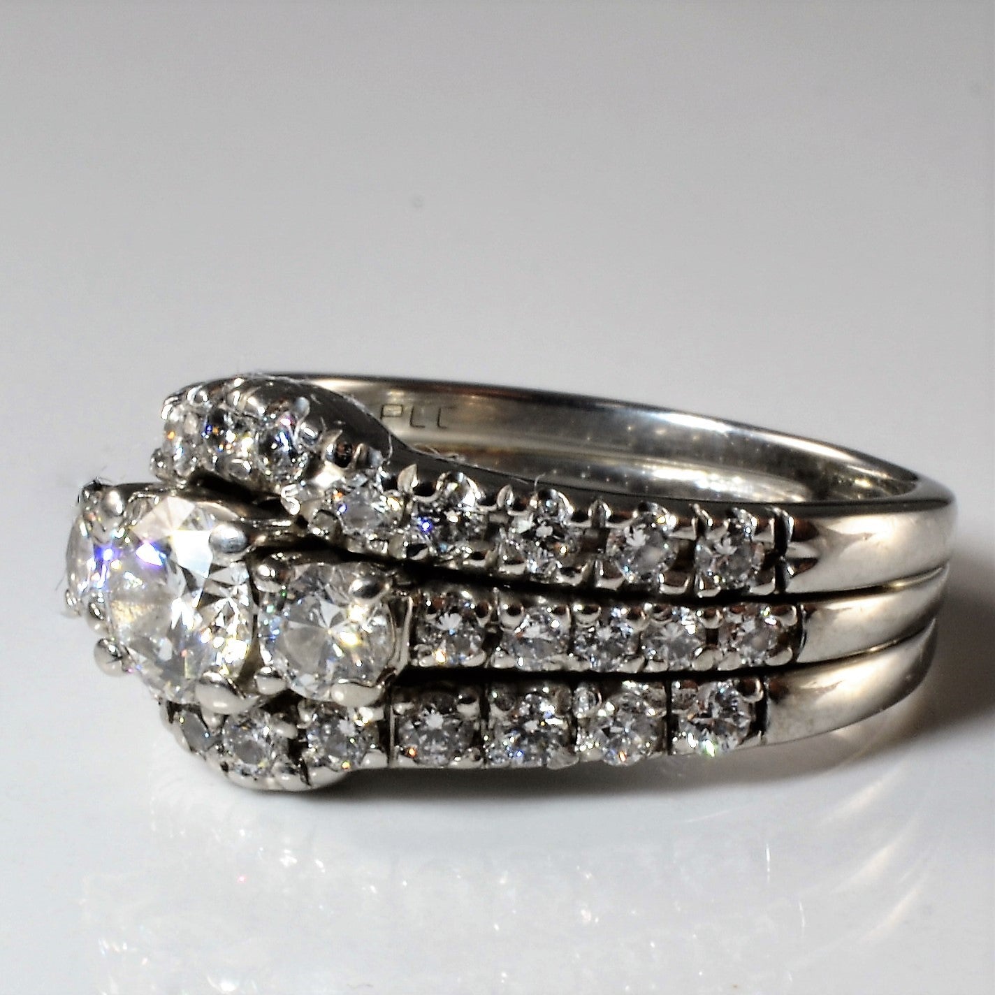 Ensemble de mariage trois diamants soudés | 1,53 ct | Taille 7 | 