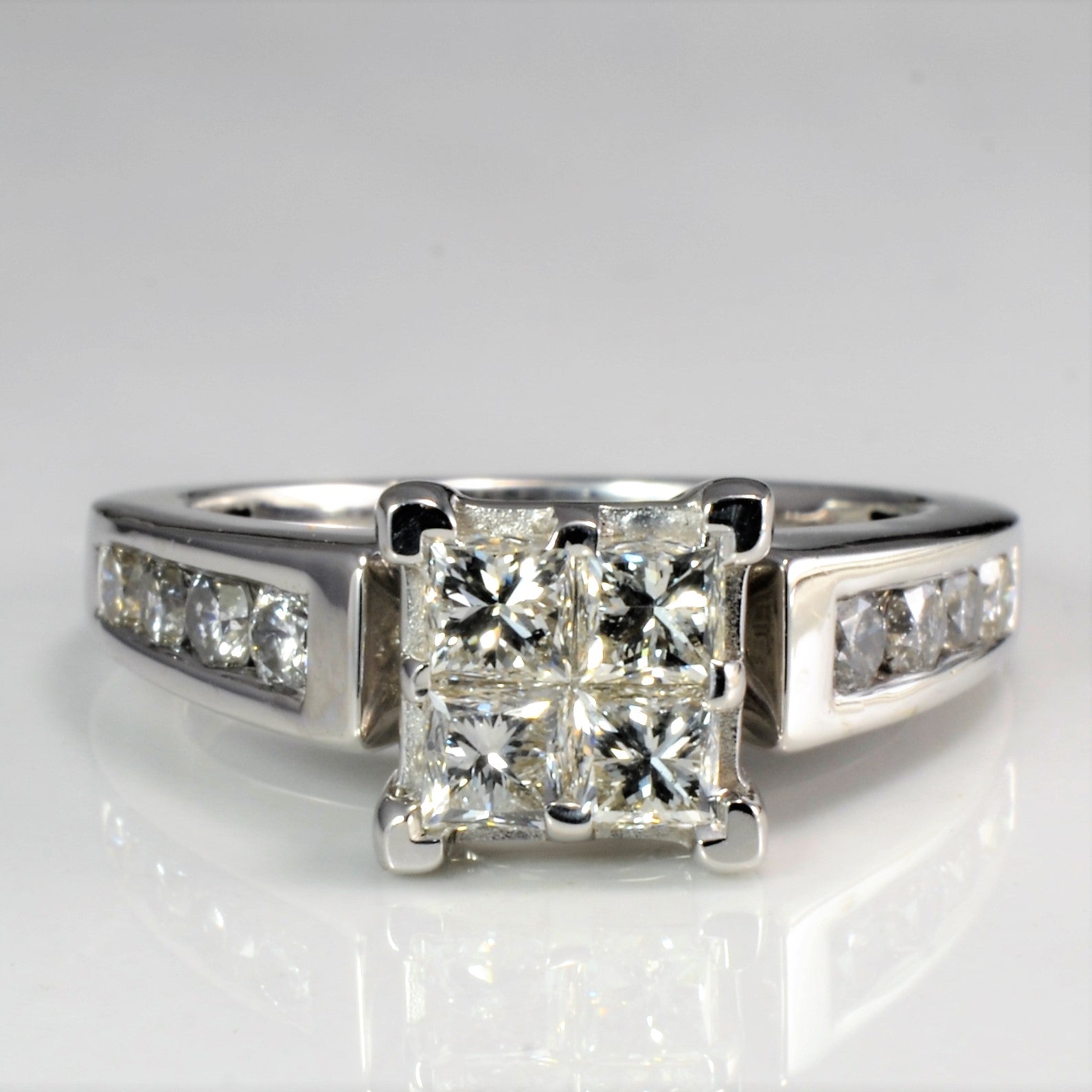 Tapered Diamond Engagement Ring | 1.24 ctw, SZ 7 |