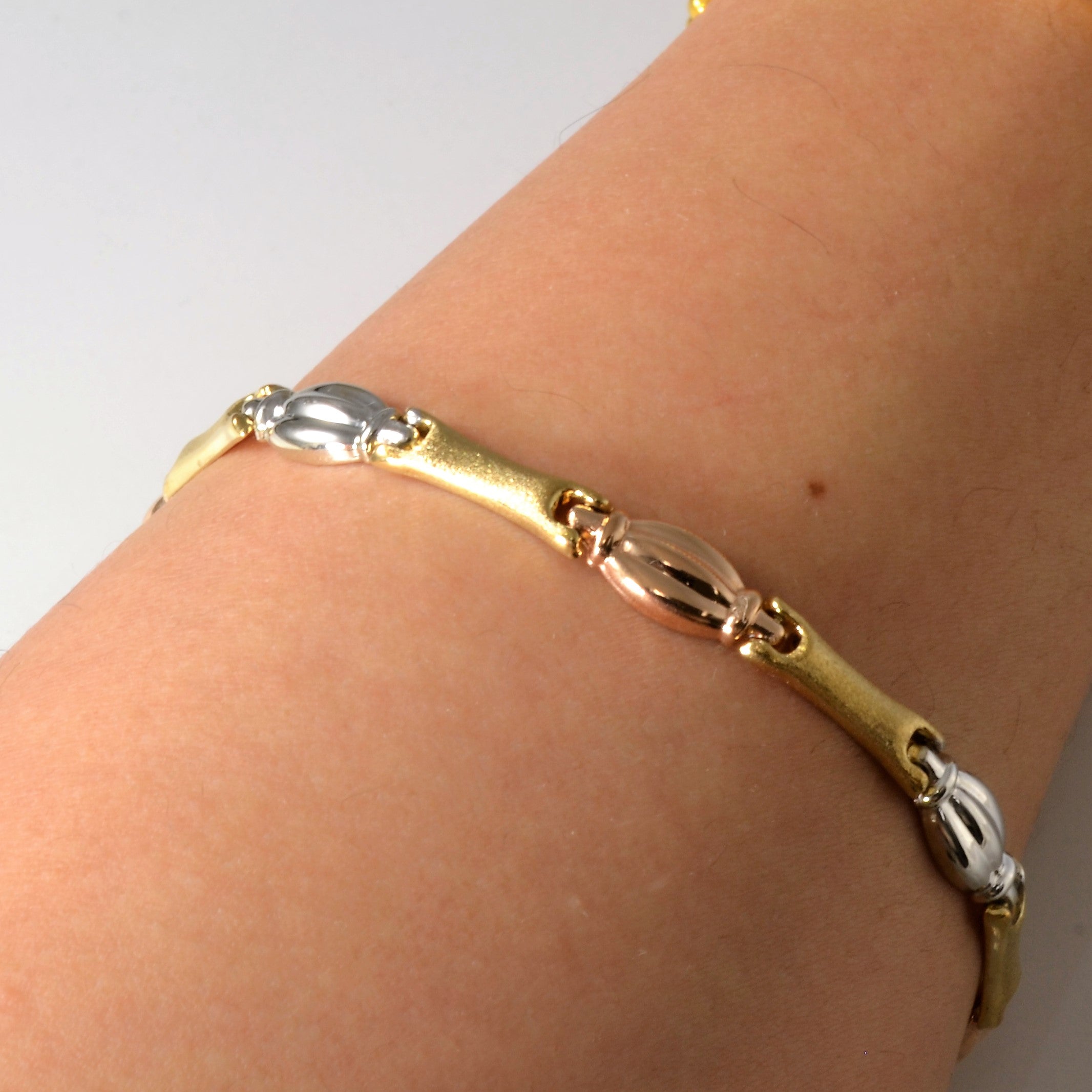 Tri Tone Gold Chain Bracelet | 7" |