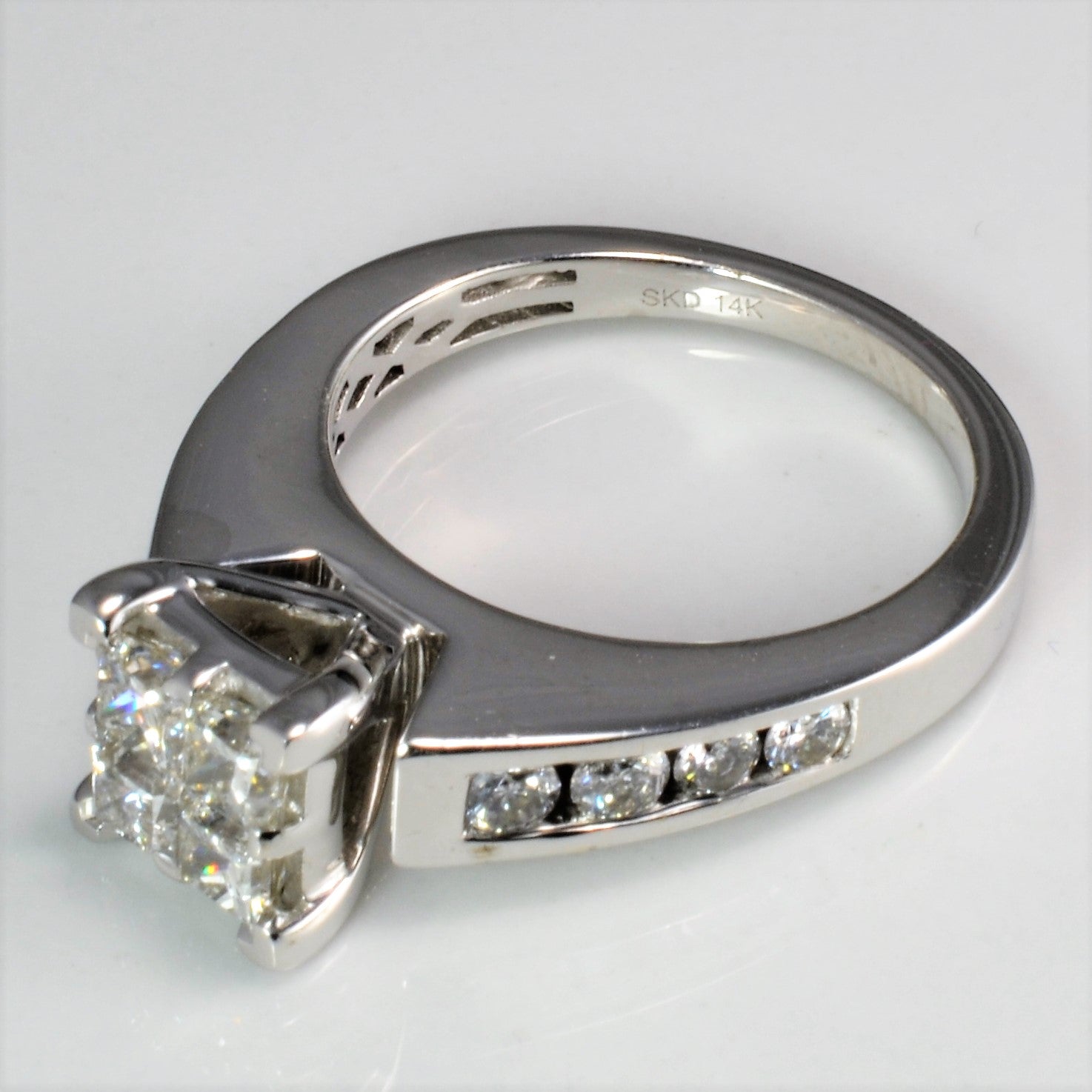 Tapered Diamond Engagement Ring | 1.24 ctw, SZ 7 |