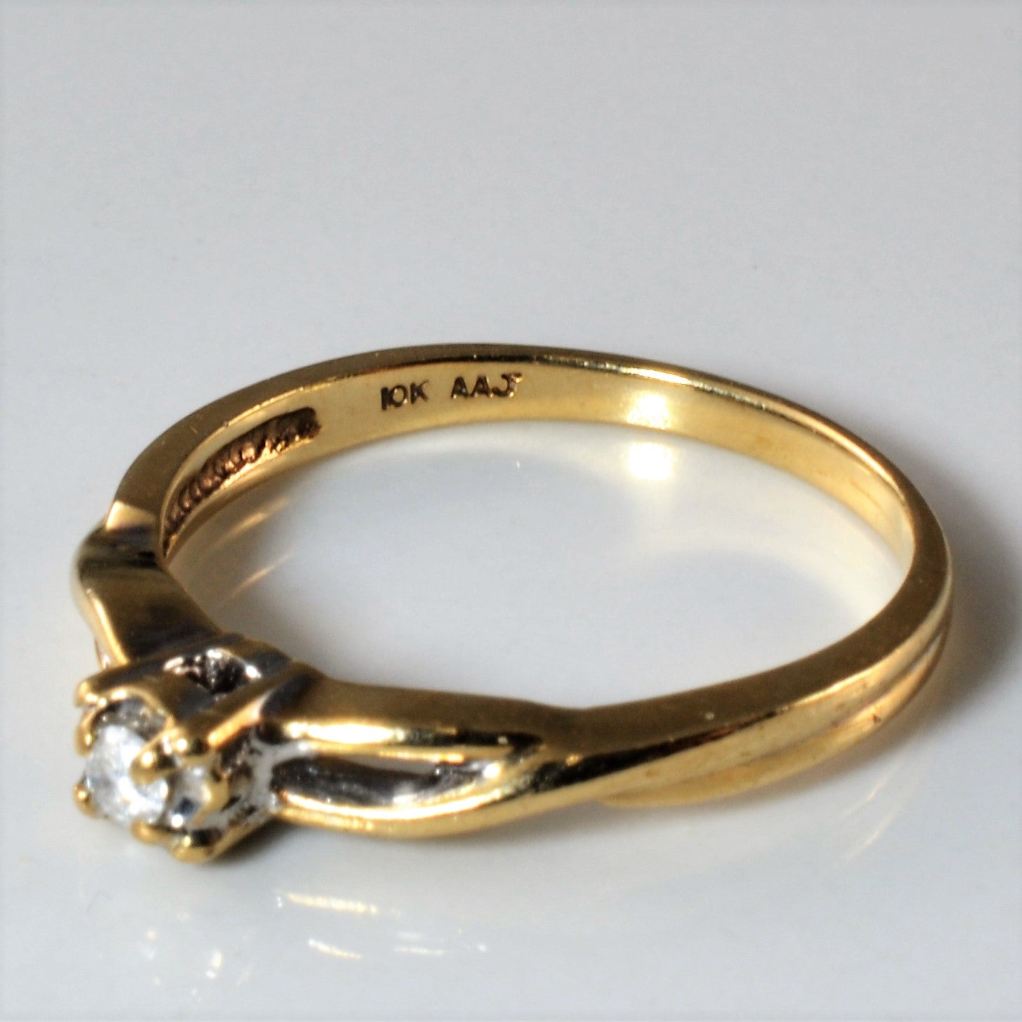 Split Shank Diamond Promise Ring | 0.04ct | SZ 7 |