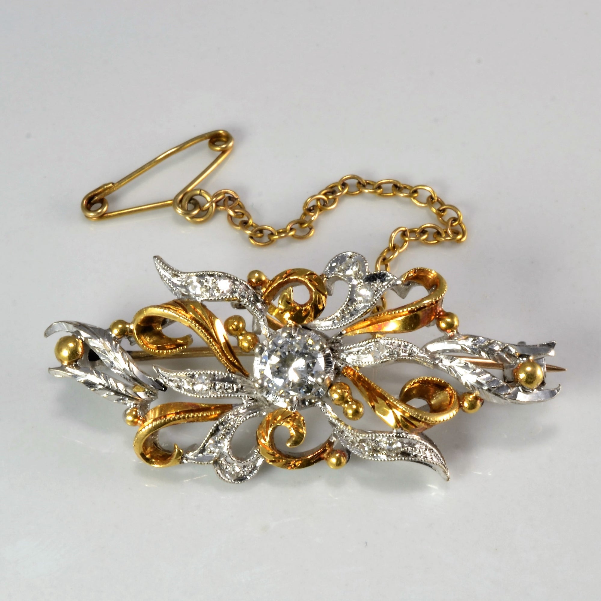 1920s Two Tone Diamond Brooch | 0.45ctw |