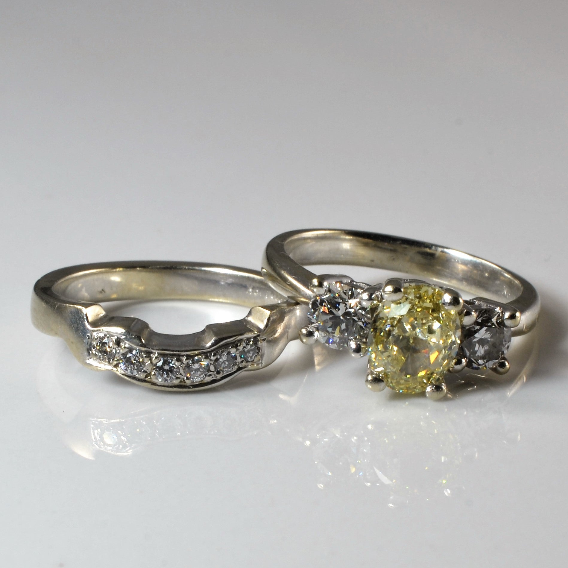 Three Stone Yellow Oval Diamond Wedding Set | 1.37ctw | SZ 3.5 |