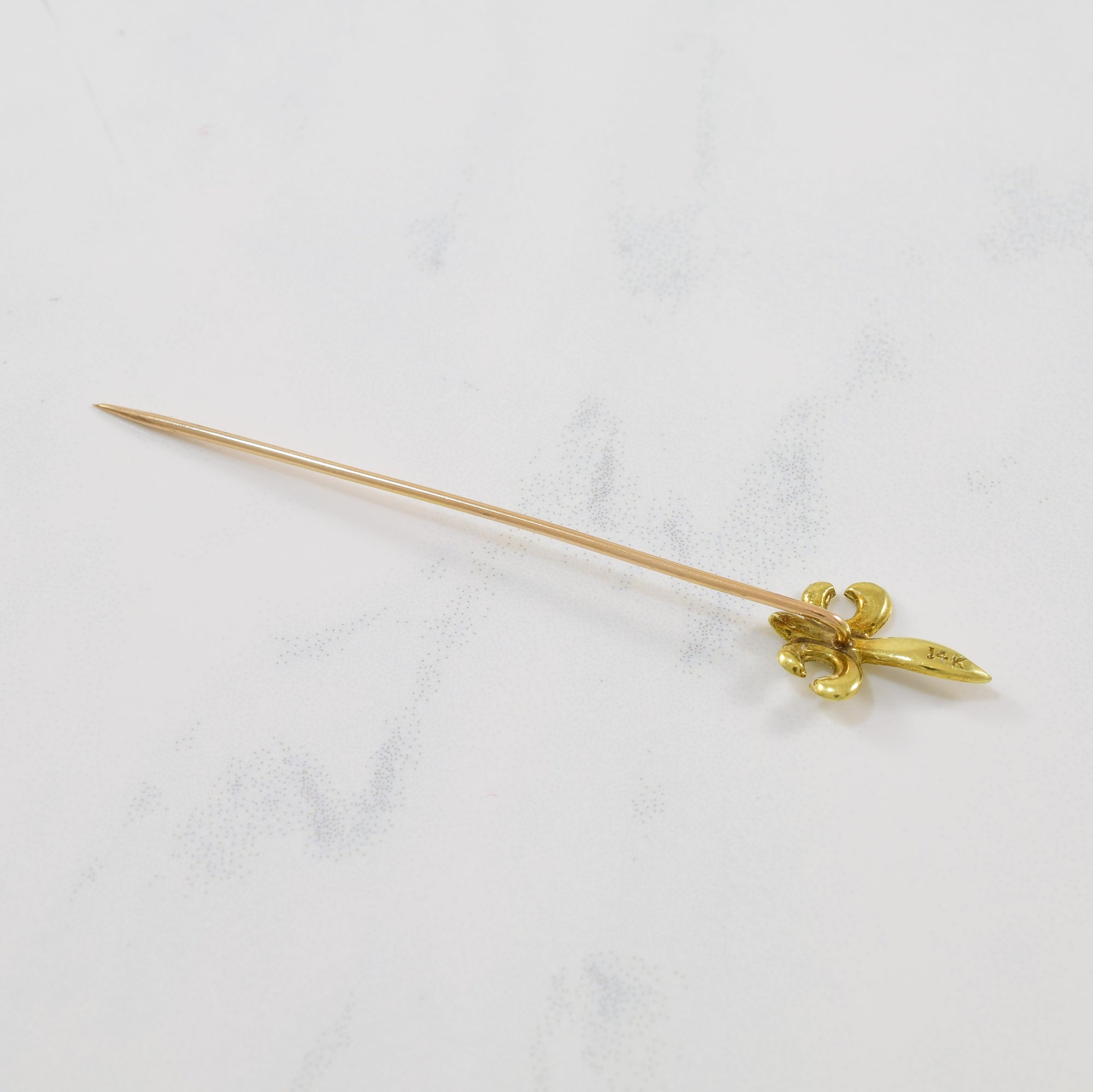 Fleur de Lis Seed Pearl Pin | 0.20ctw |