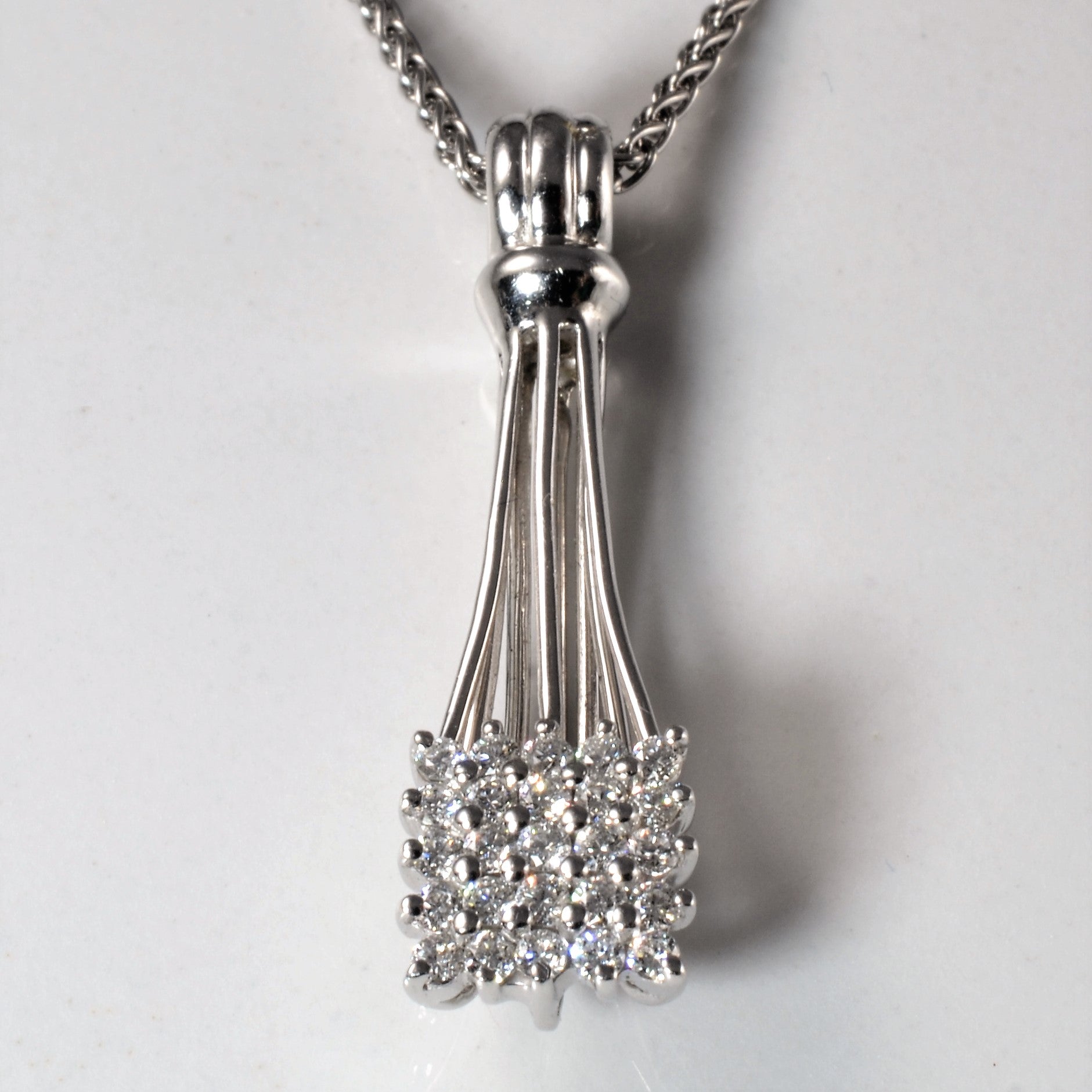 Diamond Cluster Necklace | 0.25ctw | 18
