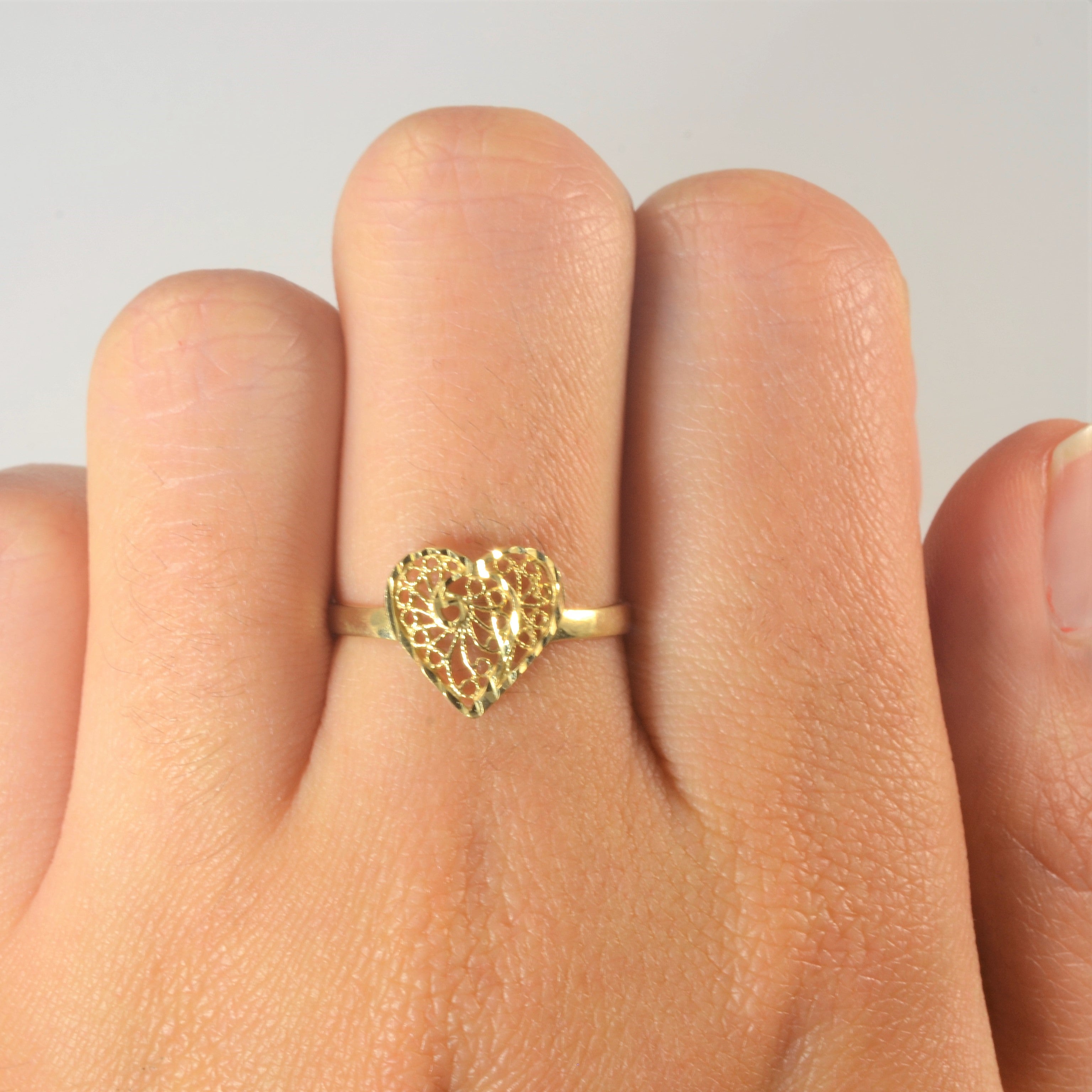 Filigree Heart Gold Ring | SZ 8 |