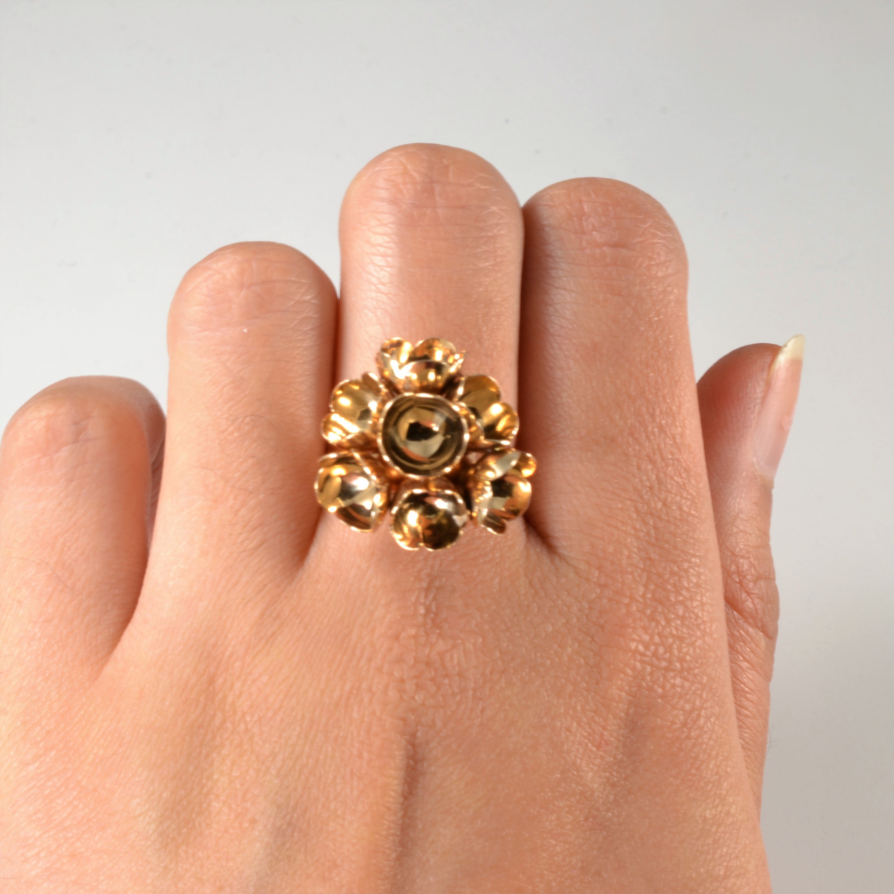 Floral Gold Cocktail Ring | SZ 7.75 |
