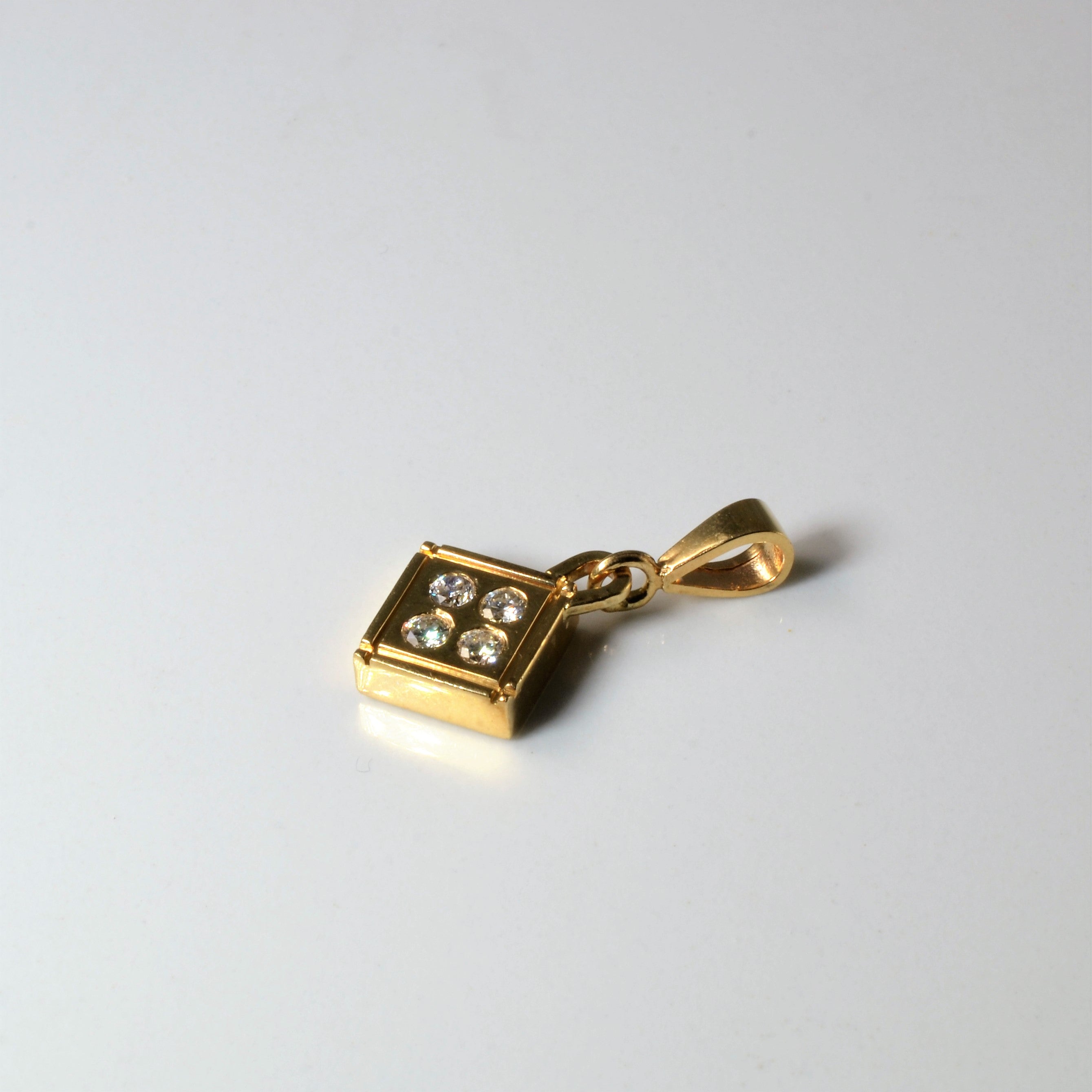 Cluster Diamond Pendant | 0.22ctw |