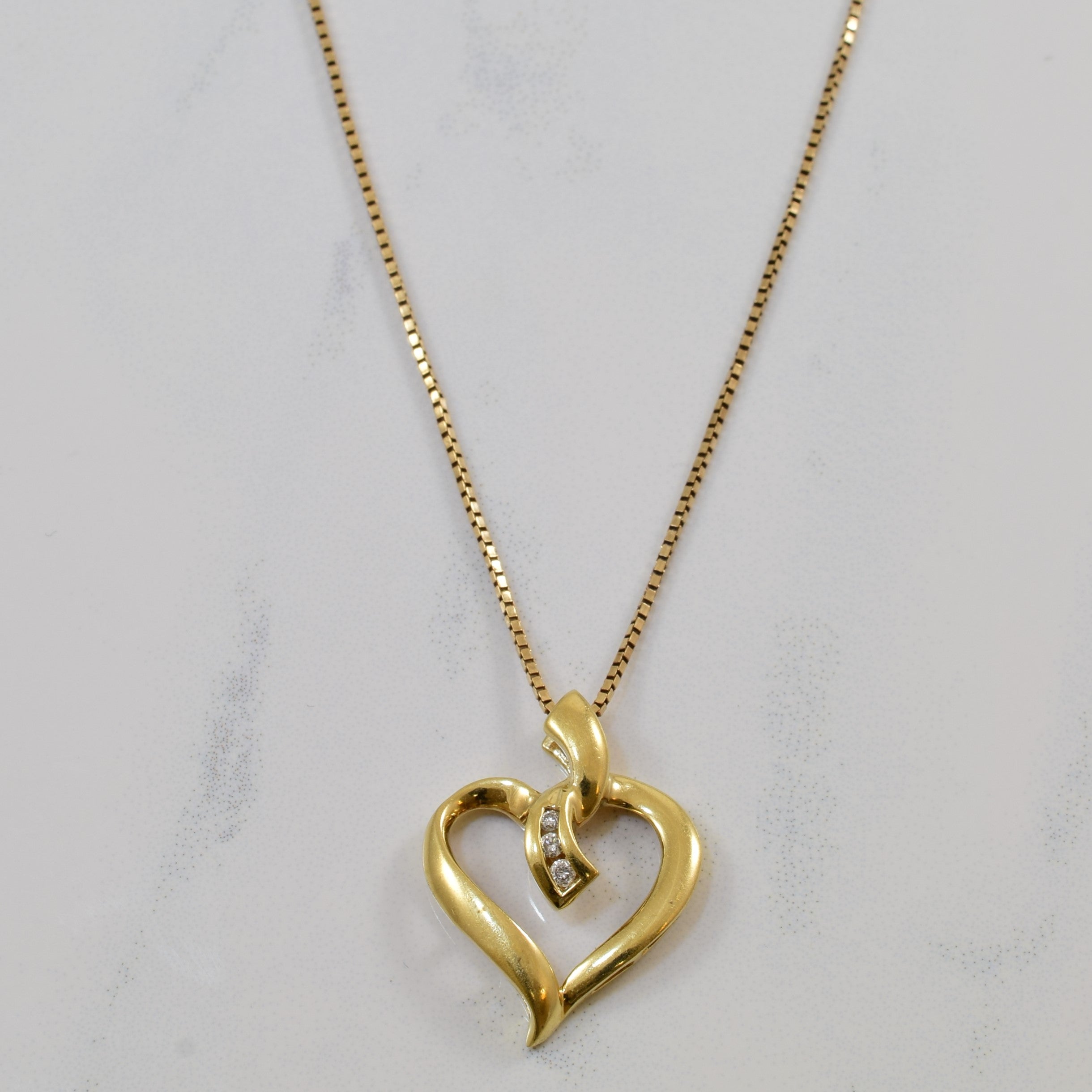 Diamond Heart Necklace | 0.03ctw | 19" |