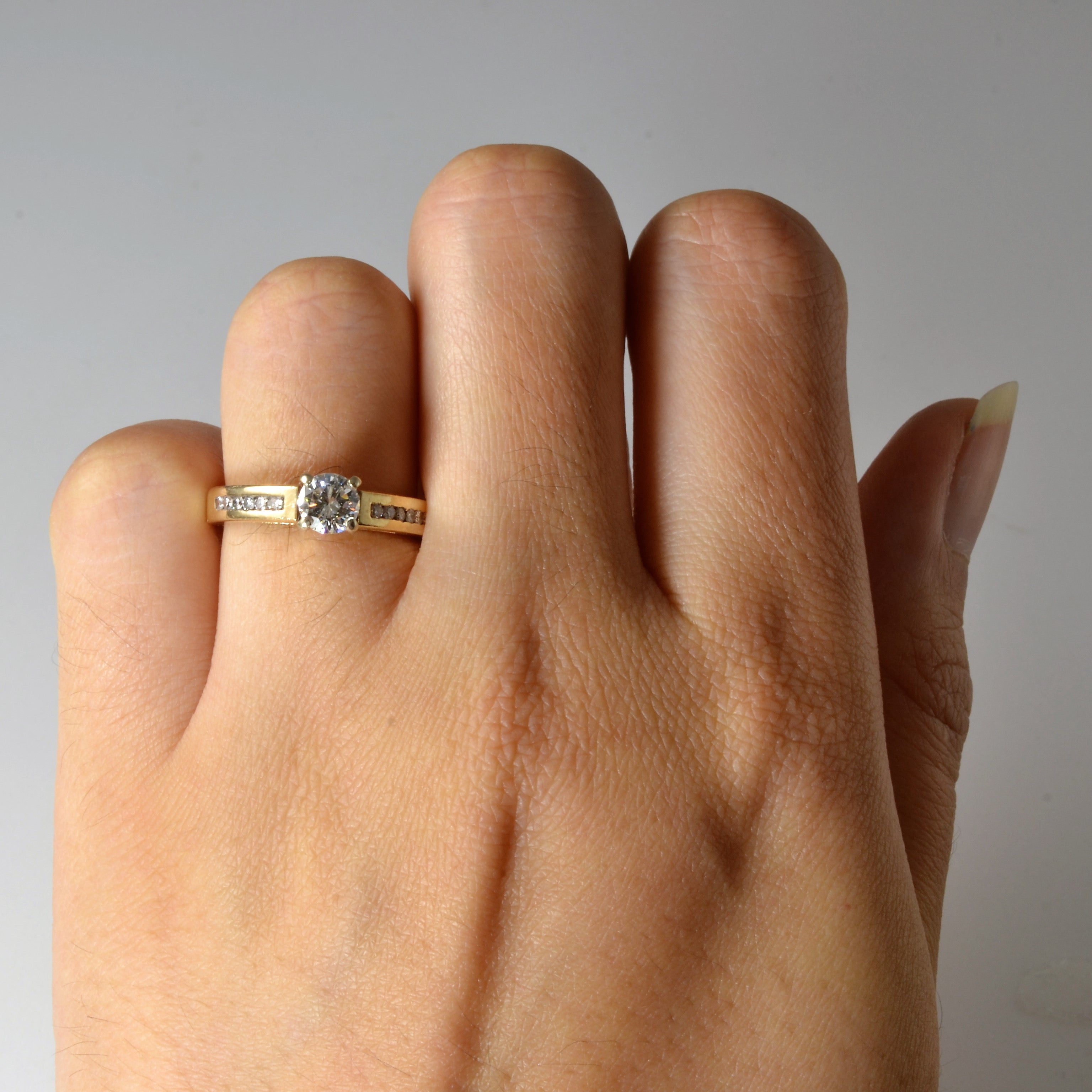 Channel Detailed Diamond Ring | 0.58ctw | SZ 5 |
