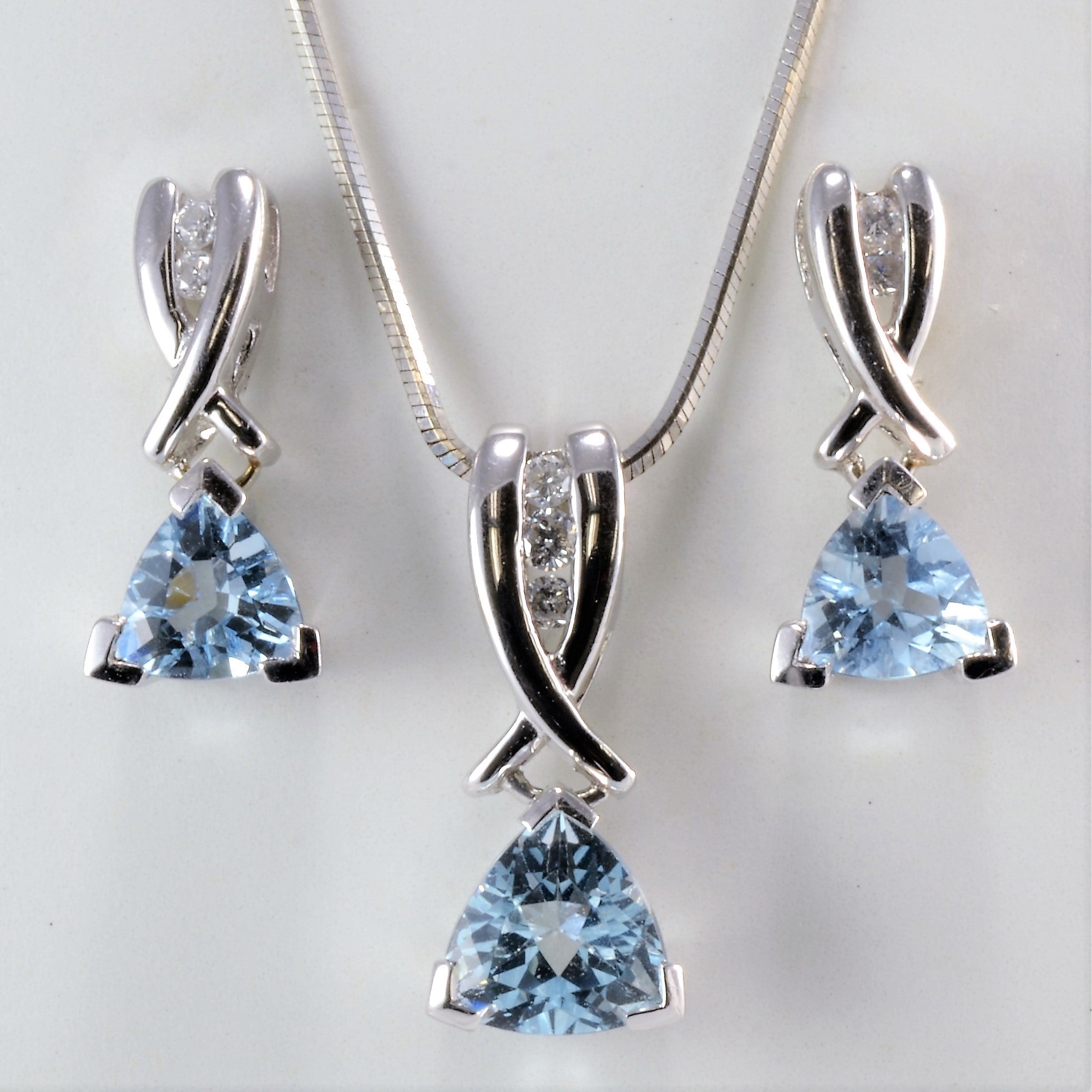 Elegant Aquamarine & Diamond Necklace & Earrings Set | 17''|