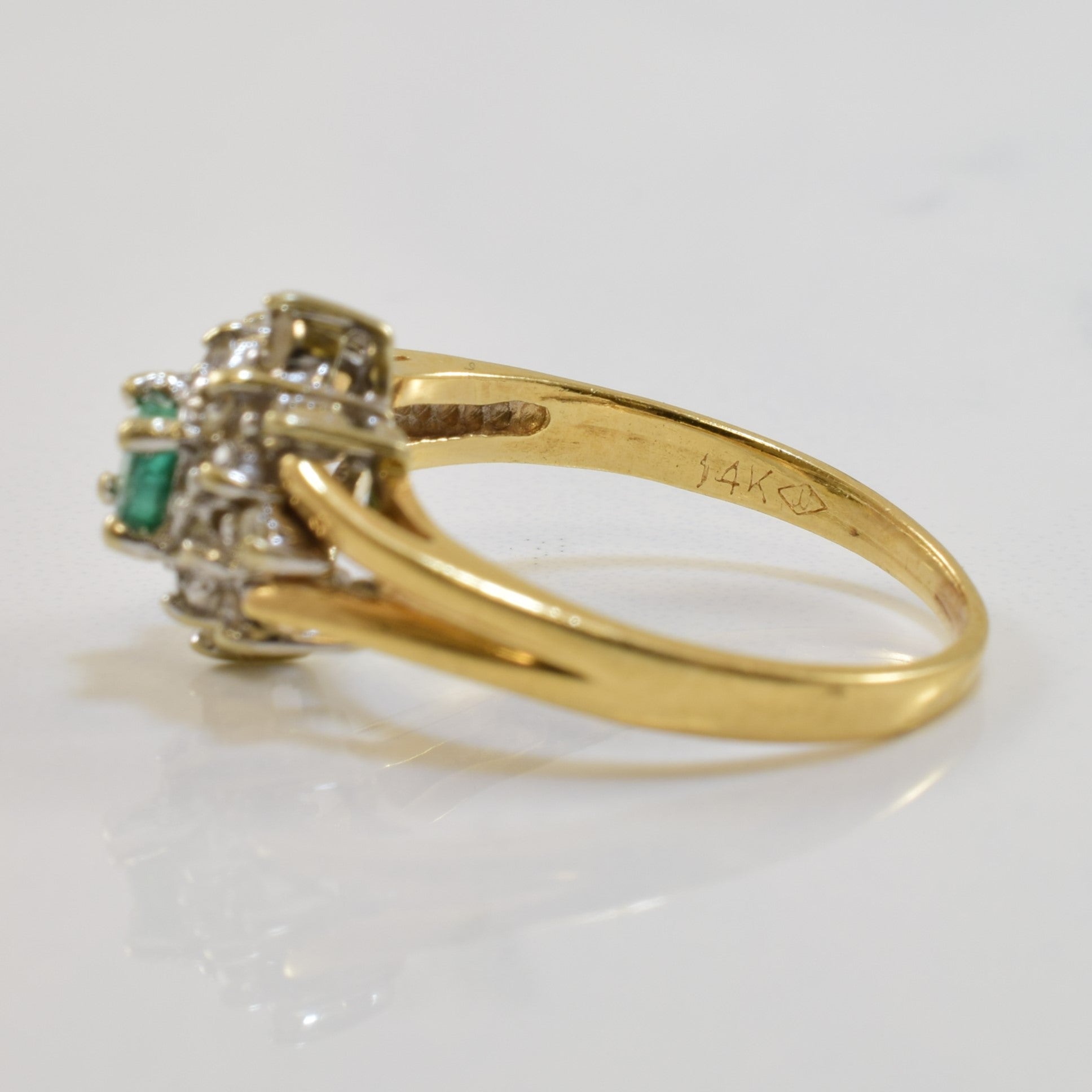 Emerald & Diamond Cluster Ring | 0.20ct, 0.15ctw | SZ 4.75 |