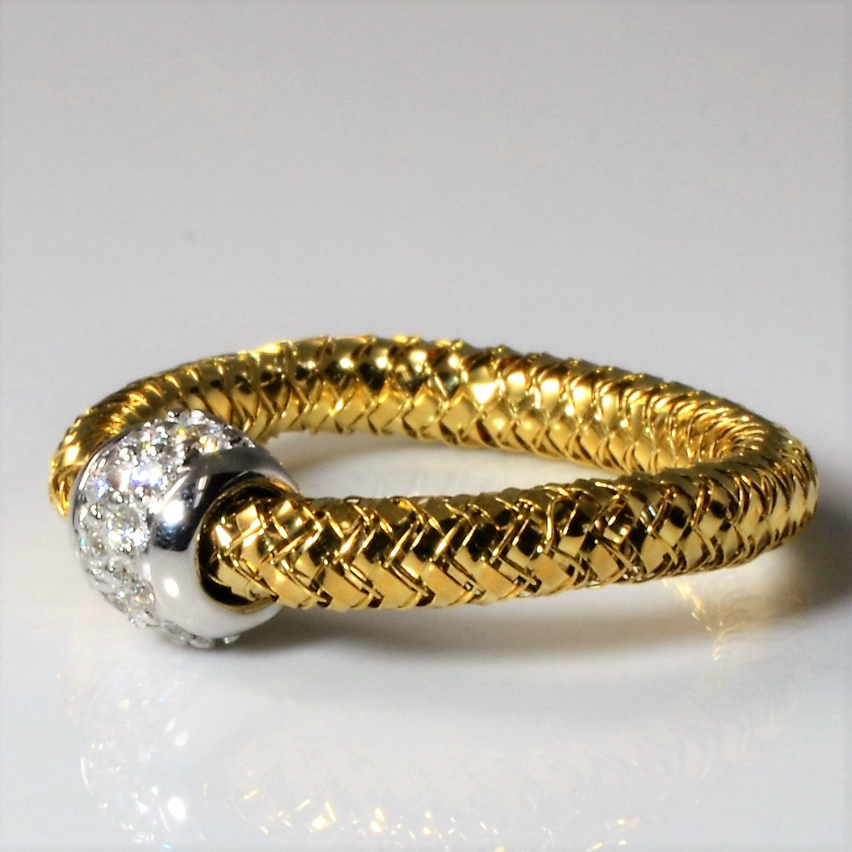 Cluster Diamond Wired Gold Ring | 0.075ctw | SZ 5.5 |